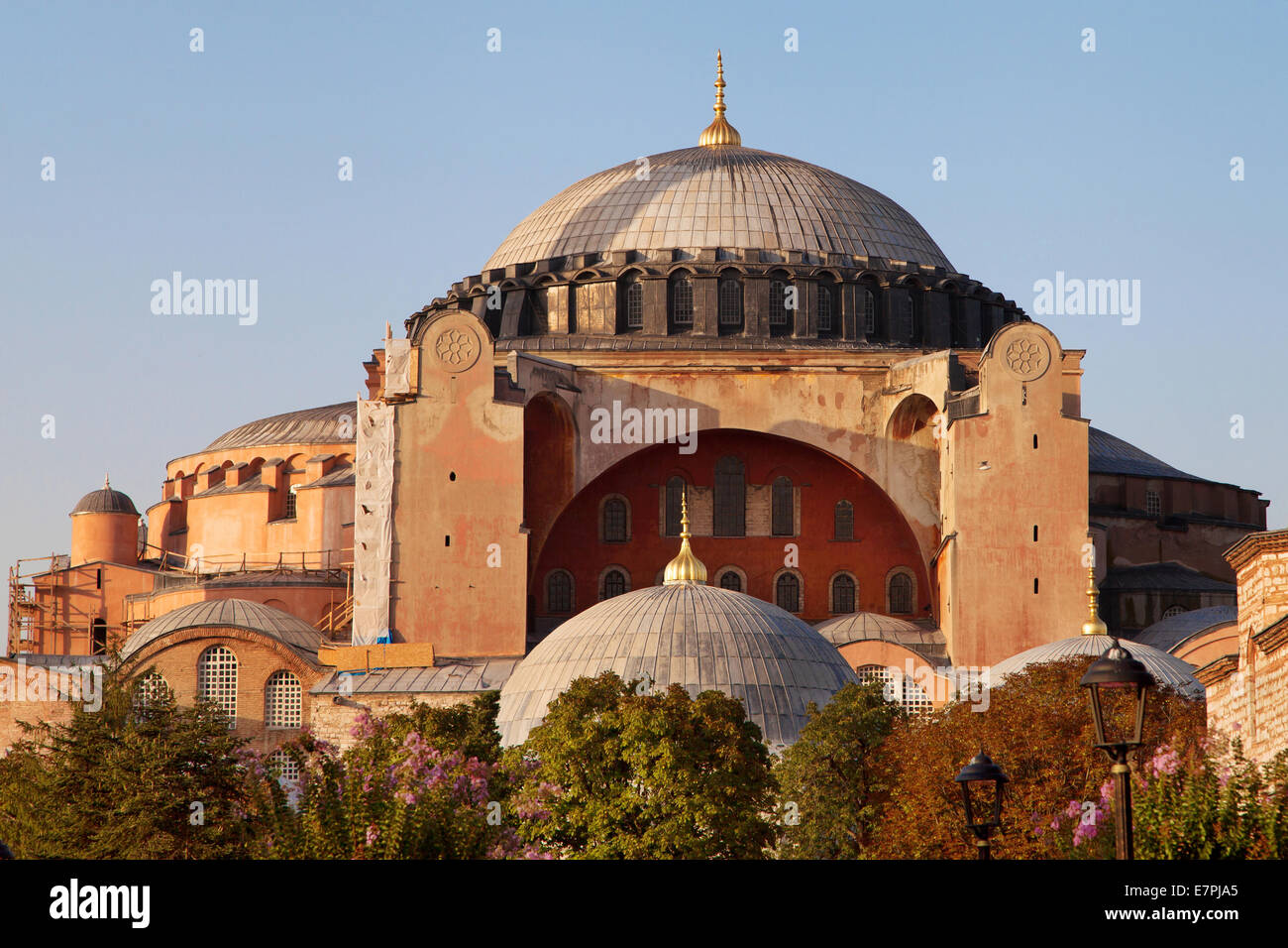 Hagia Sophia in der Abenddämmerung, Istanbul, Türkei. Stockfoto