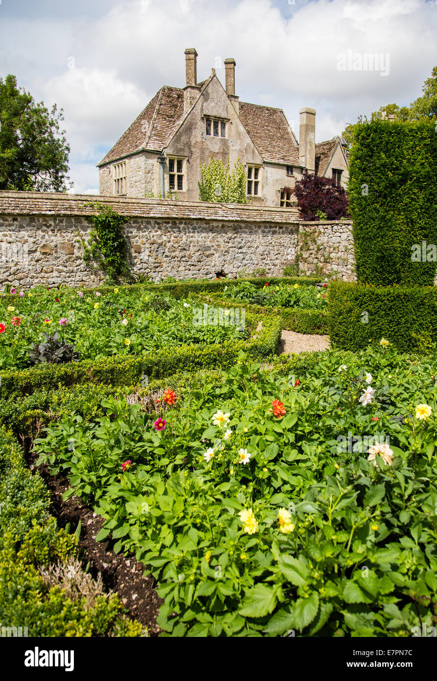 Avebury Manor im Dorf von Avebury in Wiltshire UK Stockfoto