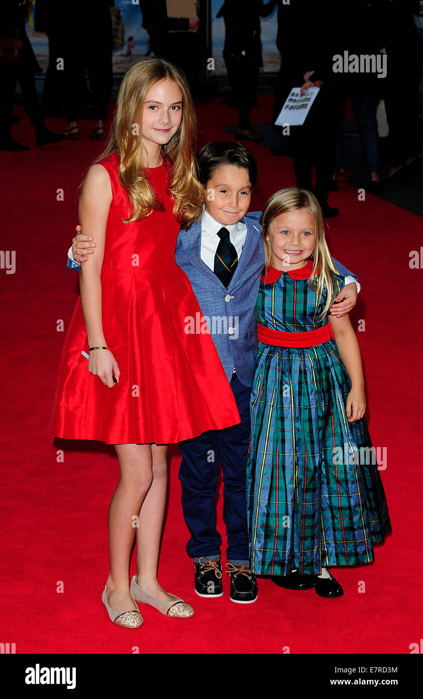 London, UK. 22. Sep, 2014. Emelia Jones; Harriet Turnball: Bobby Smalldridge besuchen die UK Premiere von was wir haben auf unser Urlaub im Odeon West End London 22. September 2014. Bildnachweis: Peter Phillips/Alamy Live-Nachrichten Stockfoto