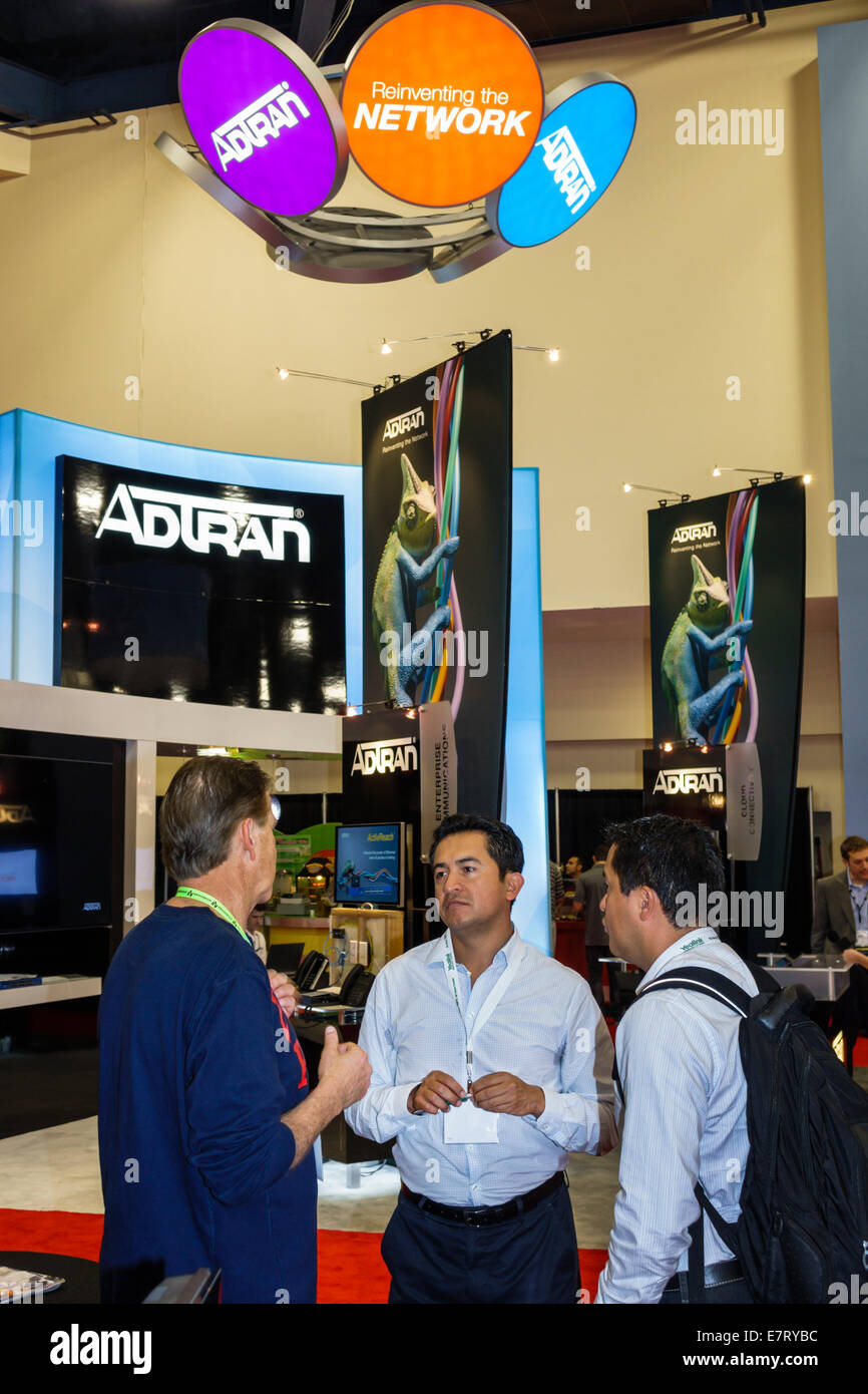 Miami Beach, Florida, Convention Center, Center, ITEXPO, Anbieter von IP-Anbietern, Marktstände, Cloud, Unified Communications, Mobilität, Automatisierung, Telefon Stockfoto