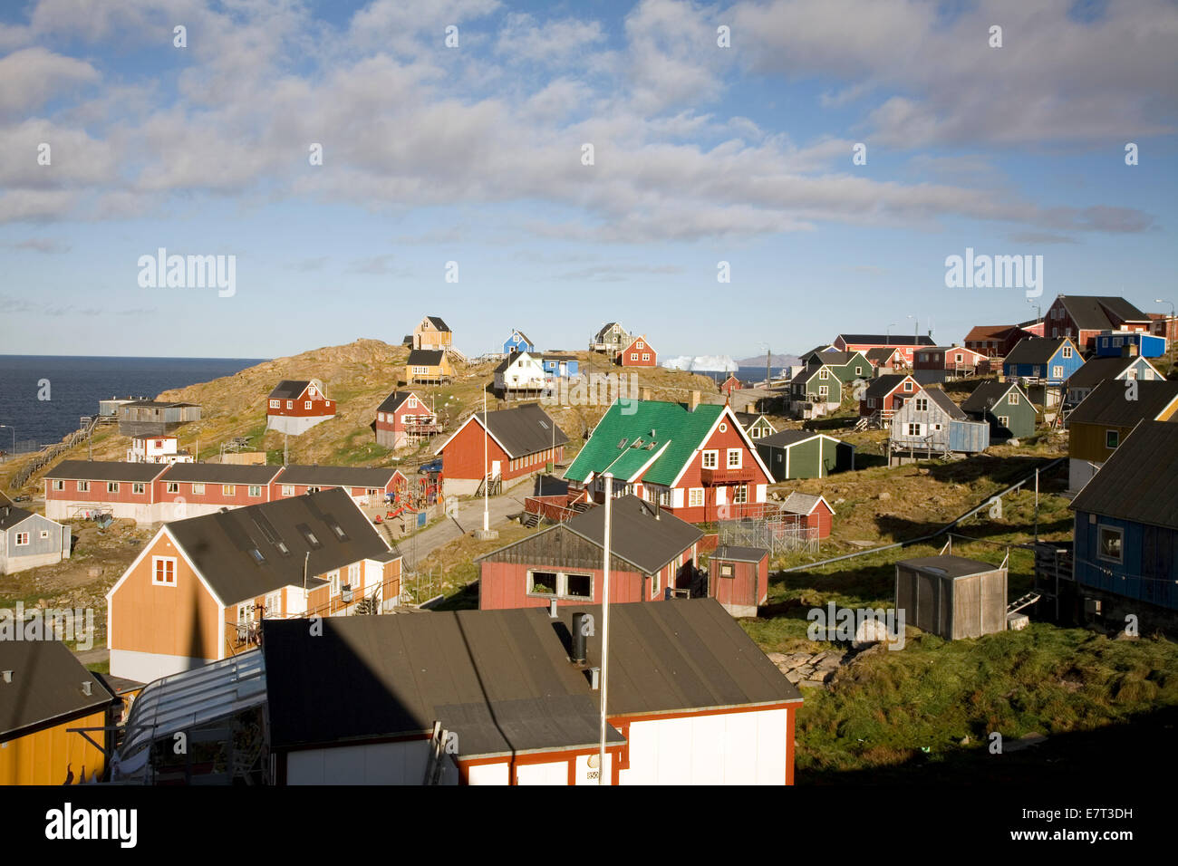 Upernavik (ca. 1500 Einwohner) ist die größte Stadt nördlich von Ilulissat auf Grönland Remote- und zerklüftete Nordwestküste, Arktis Stockfoto