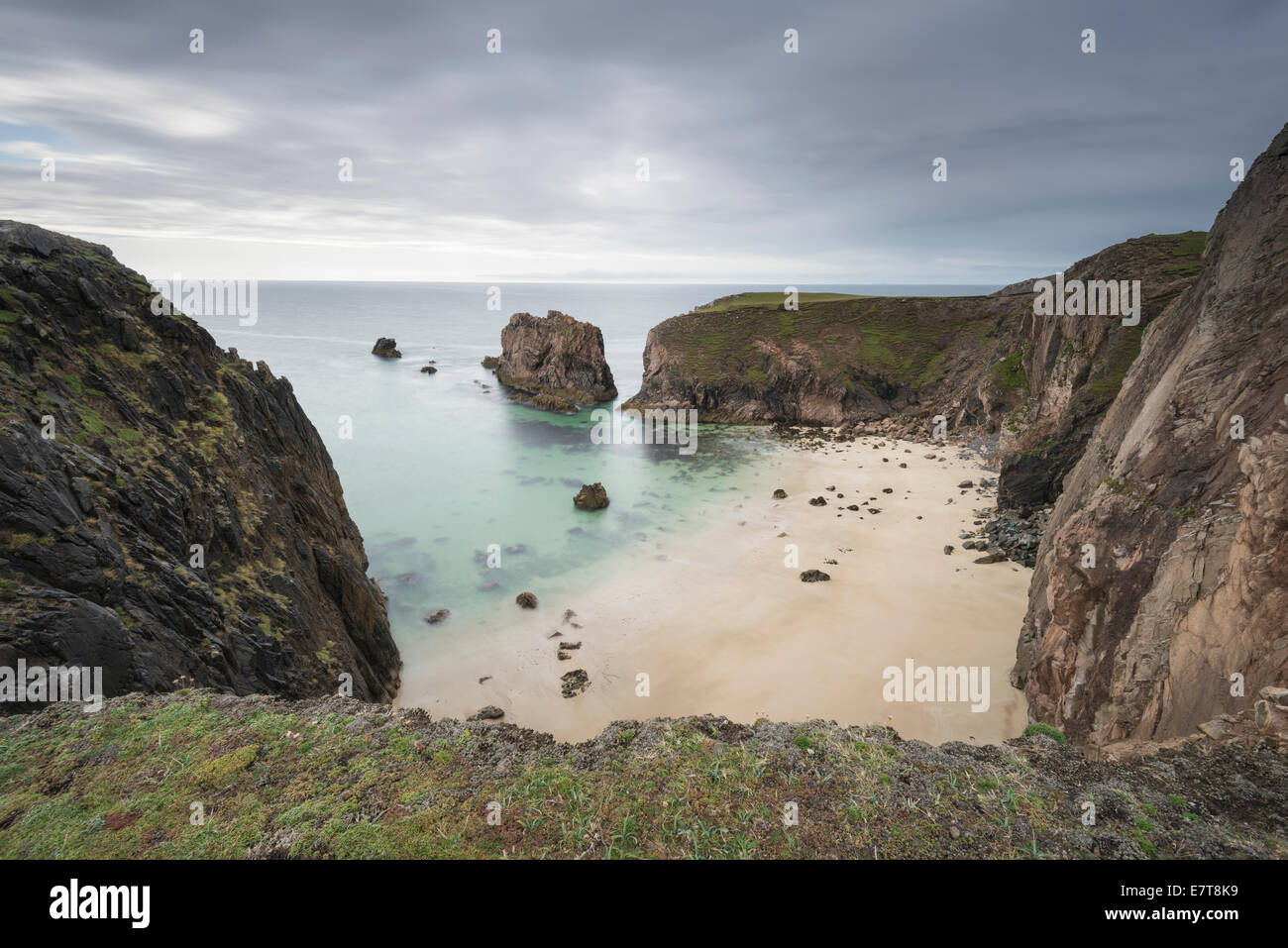 Strand und Meer-Stack in Mangersta, West-Atlantikküste der Isle of Lewis, äußeren Hebriden, Schottland Stockfoto