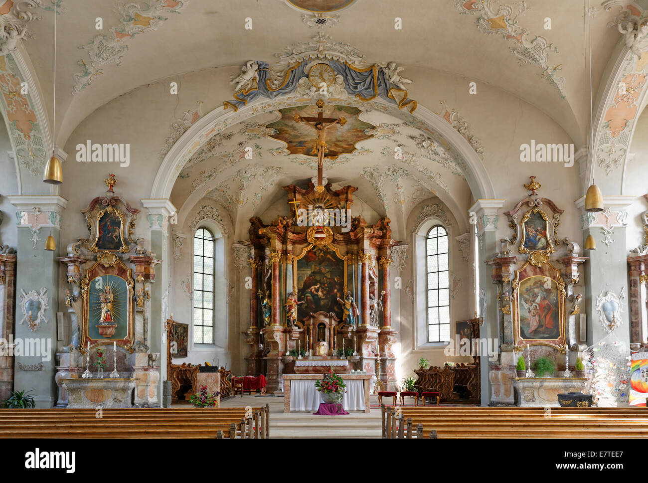 Hochaltar und Seitenaltäre, Pfarrei Kirche von St. Gallus, Bregenz, Vorarlberg, Österreich Stockfoto