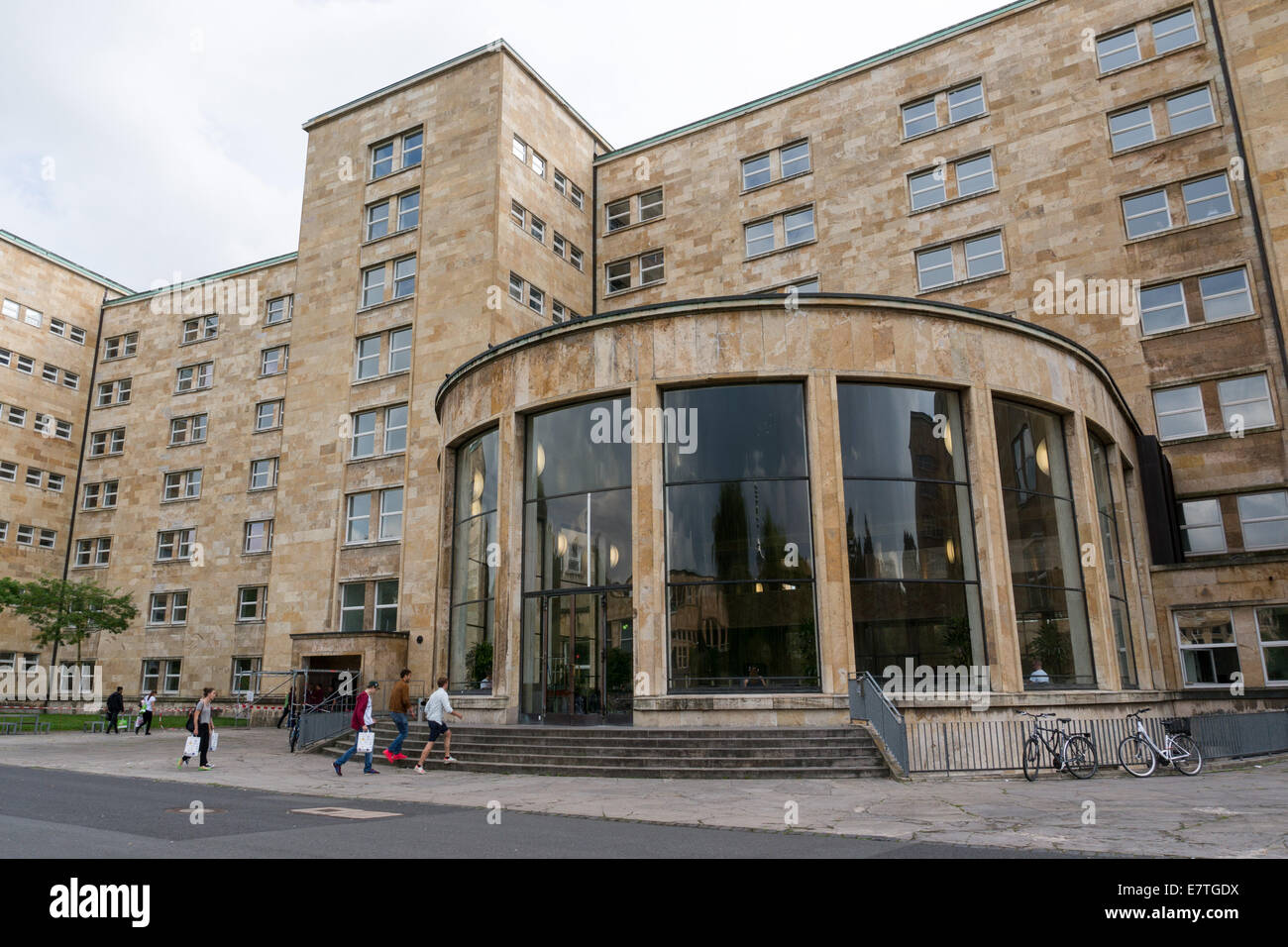 Deutschland: Rückseite des IG Farben Gebäude (Goethe-Universität), Frankfurt. Foto vom 20. September 2014. Stockfoto