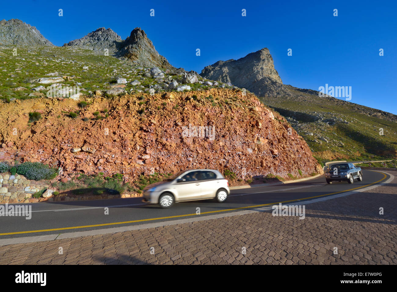 Südafrika, Berge entlang der Chapmans Peak road Stockfoto