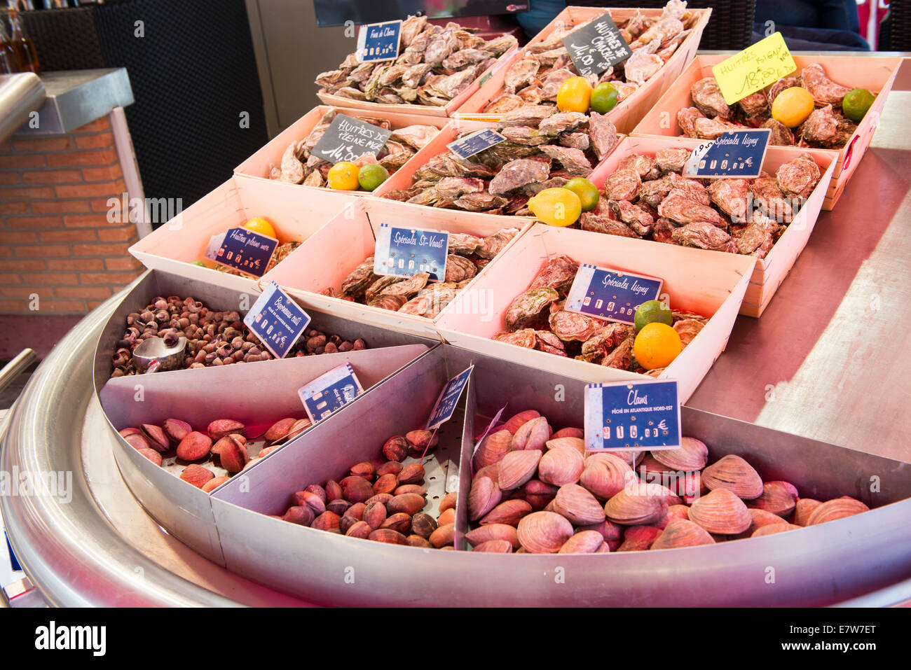 Der Fischmarkt in Trouville-Sur-Mer, Normandie Frankreich EU Stockfoto