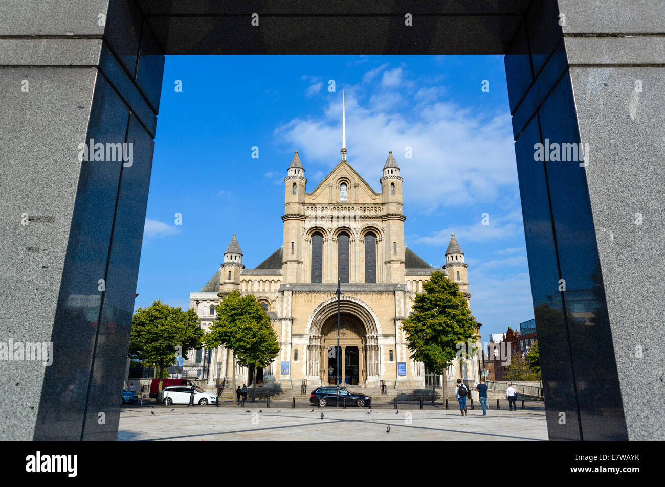 St. Anne Kathedrale aus Schriftstellers Square, Viertel Kathedrale, Belfast, Nordirland, Vereinigtes Königreich Stockfoto