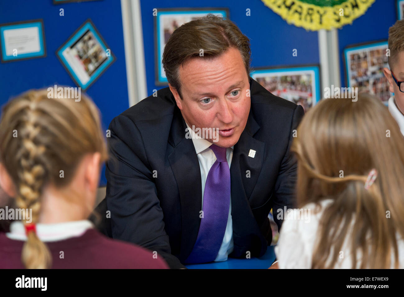 NATO-Gipfel in Wales mit Präsident Barack Obama ein Premierminister David Cameron Besuch einer Grundschule in Newport Stockfoto