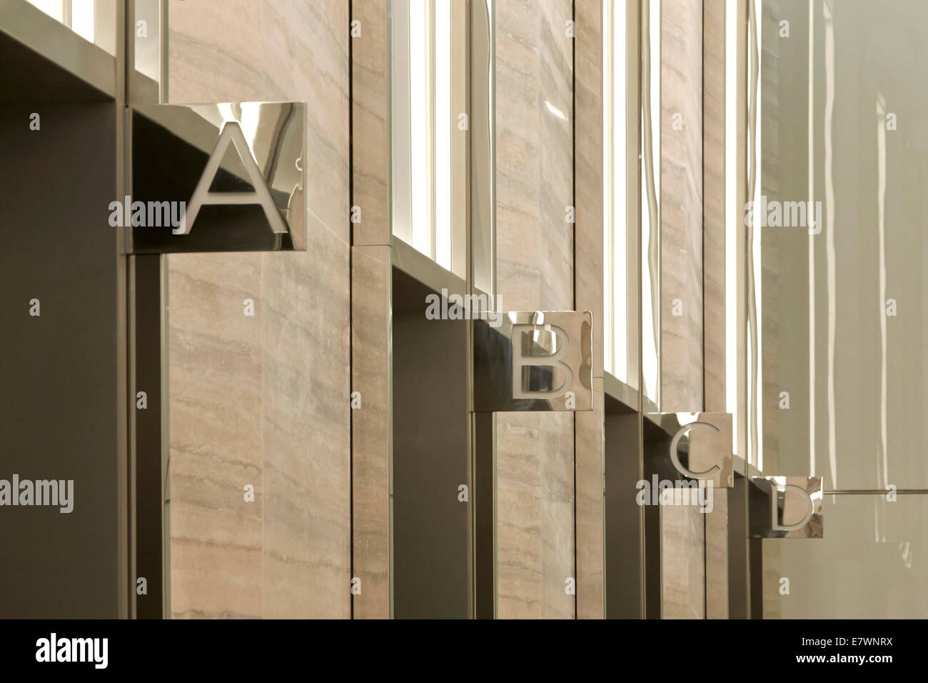 62 Buckingham Gate, London, Vereinigtes Königreich. Architekt: Pelli Clarke Pelli + Swanke Hayden Connell, 2013. Stockfoto