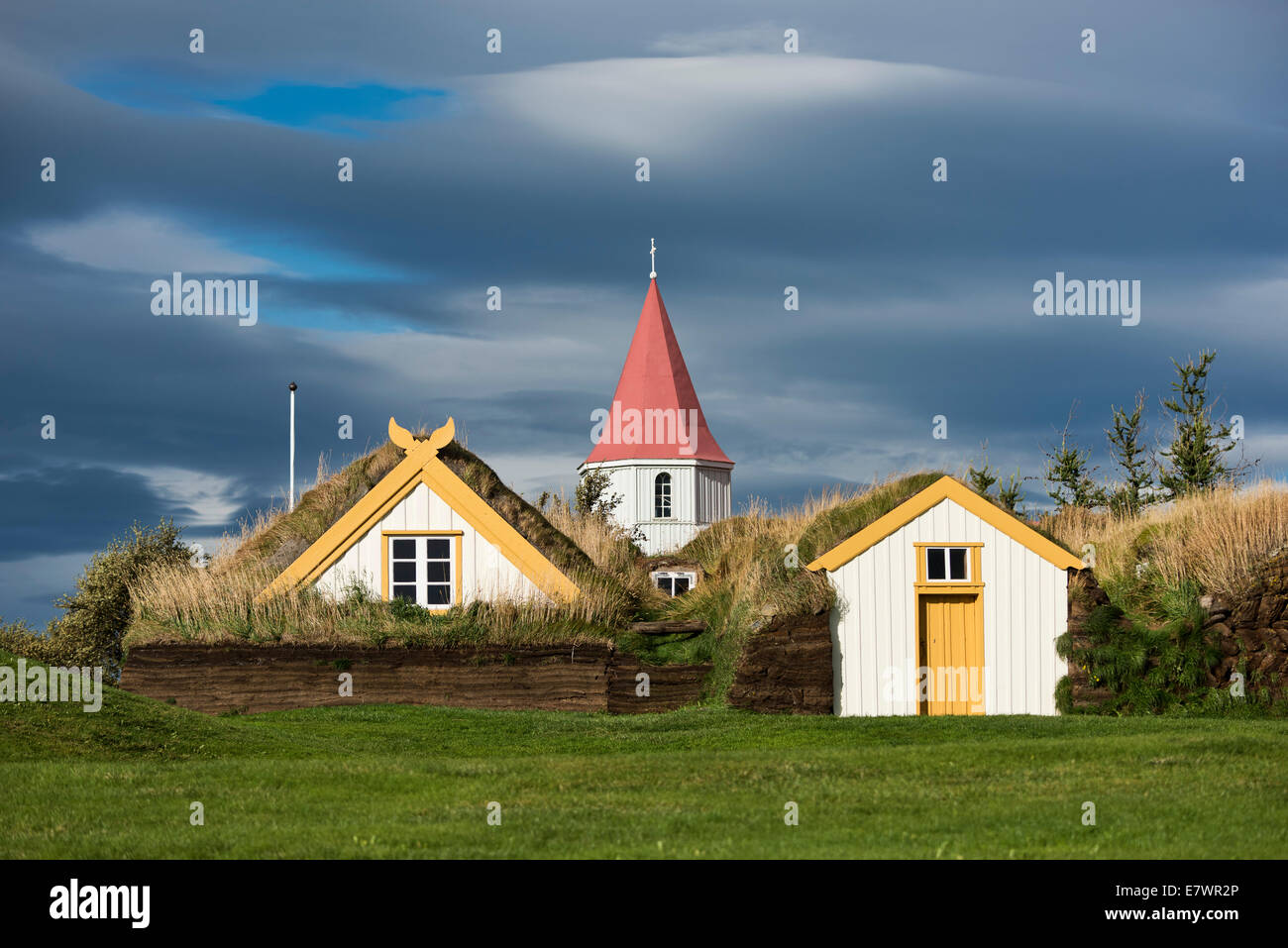 Kirche und Sod Häuser, Rasen Gebäuden, Glaumbaer oder Glaumbær Museum, Nordwesten, Island Stockfoto