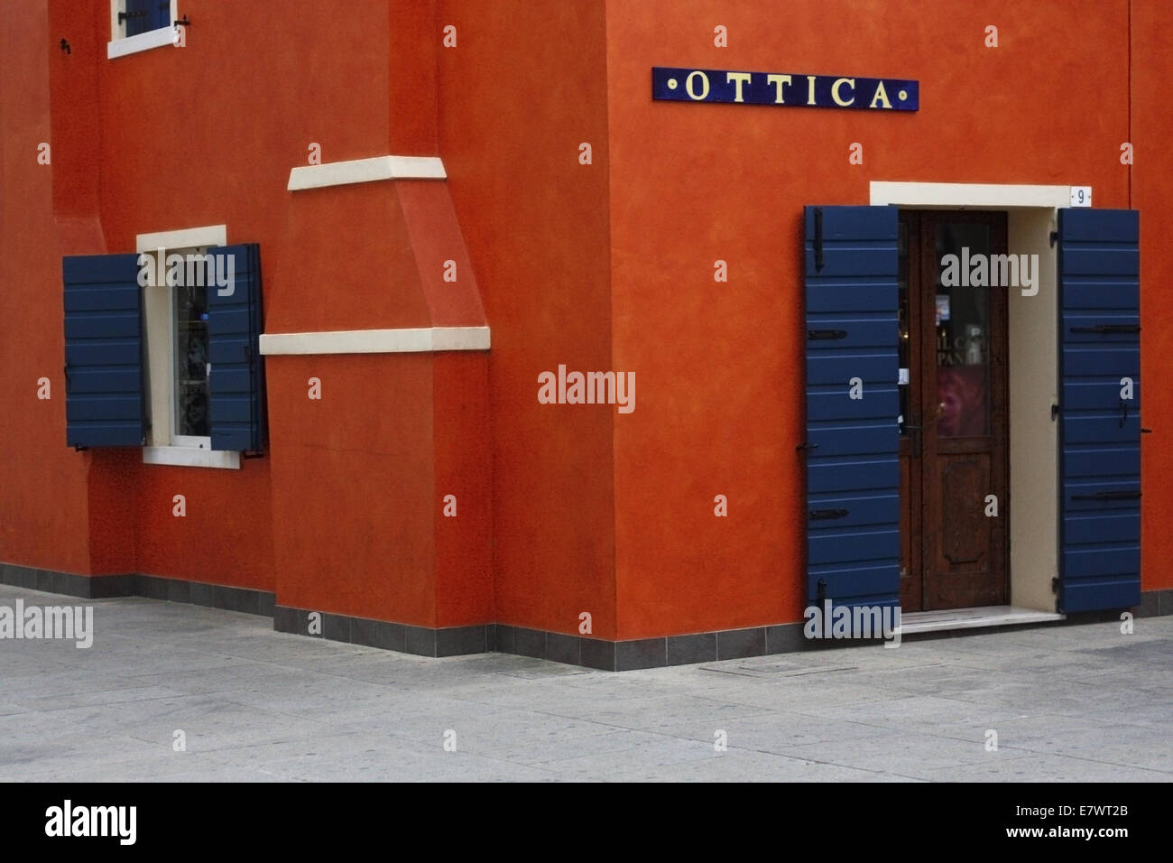 In einer italienischen Kleinstadt optische shop Stockfoto