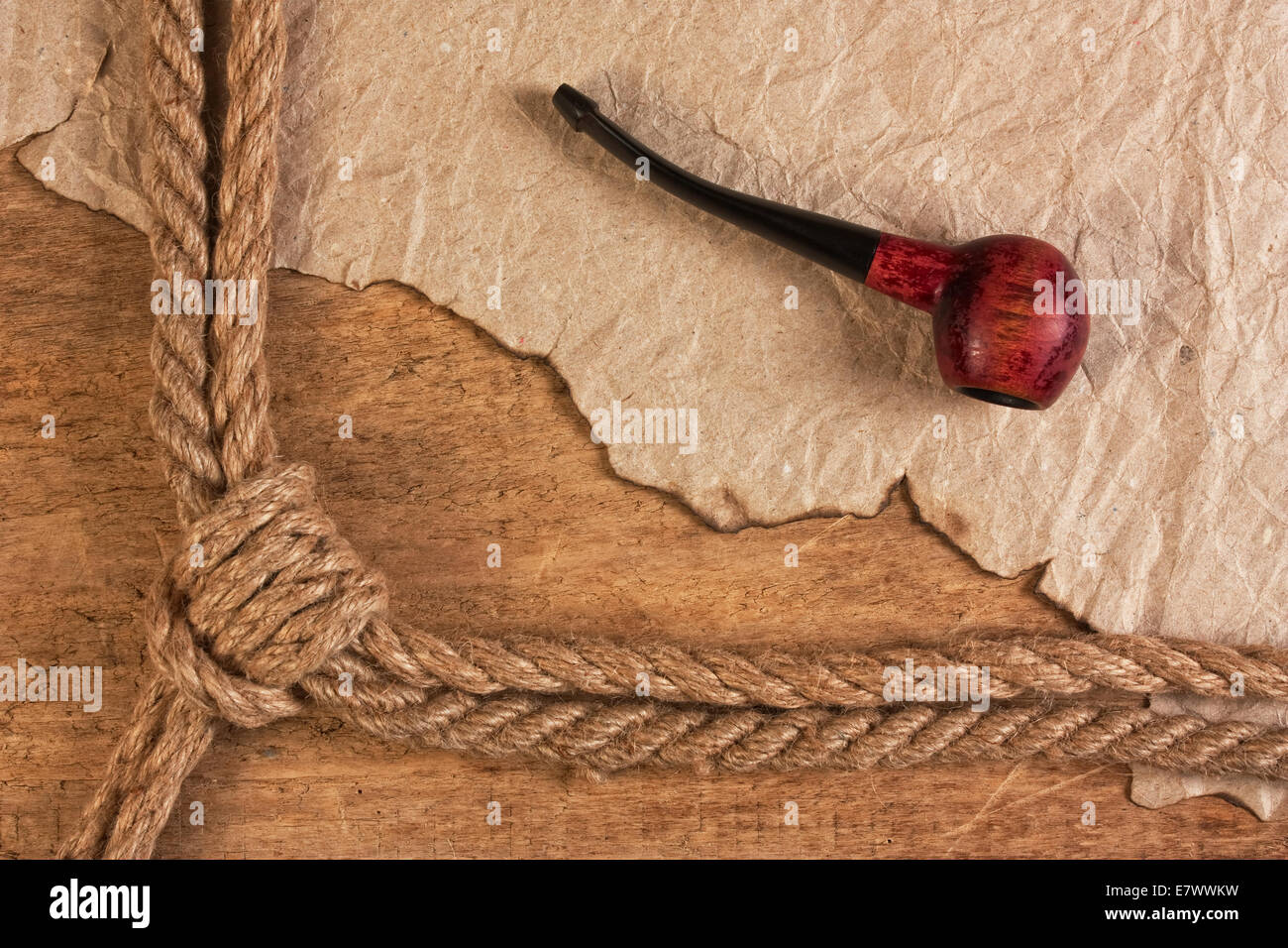 Gestell aus Seil und Tabak Pfeife Stockfoto