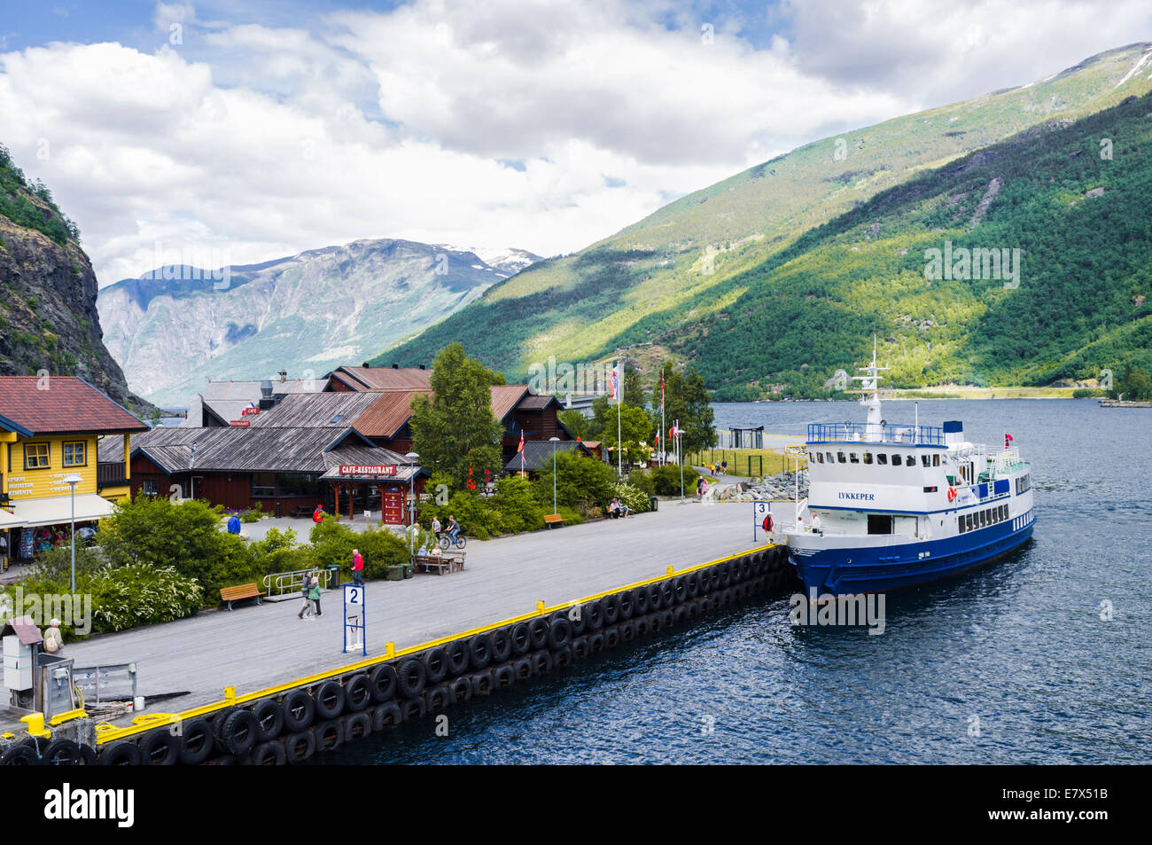 Hafen von Flåm, Aurlandsfjorden, Norwegen Stockfoto