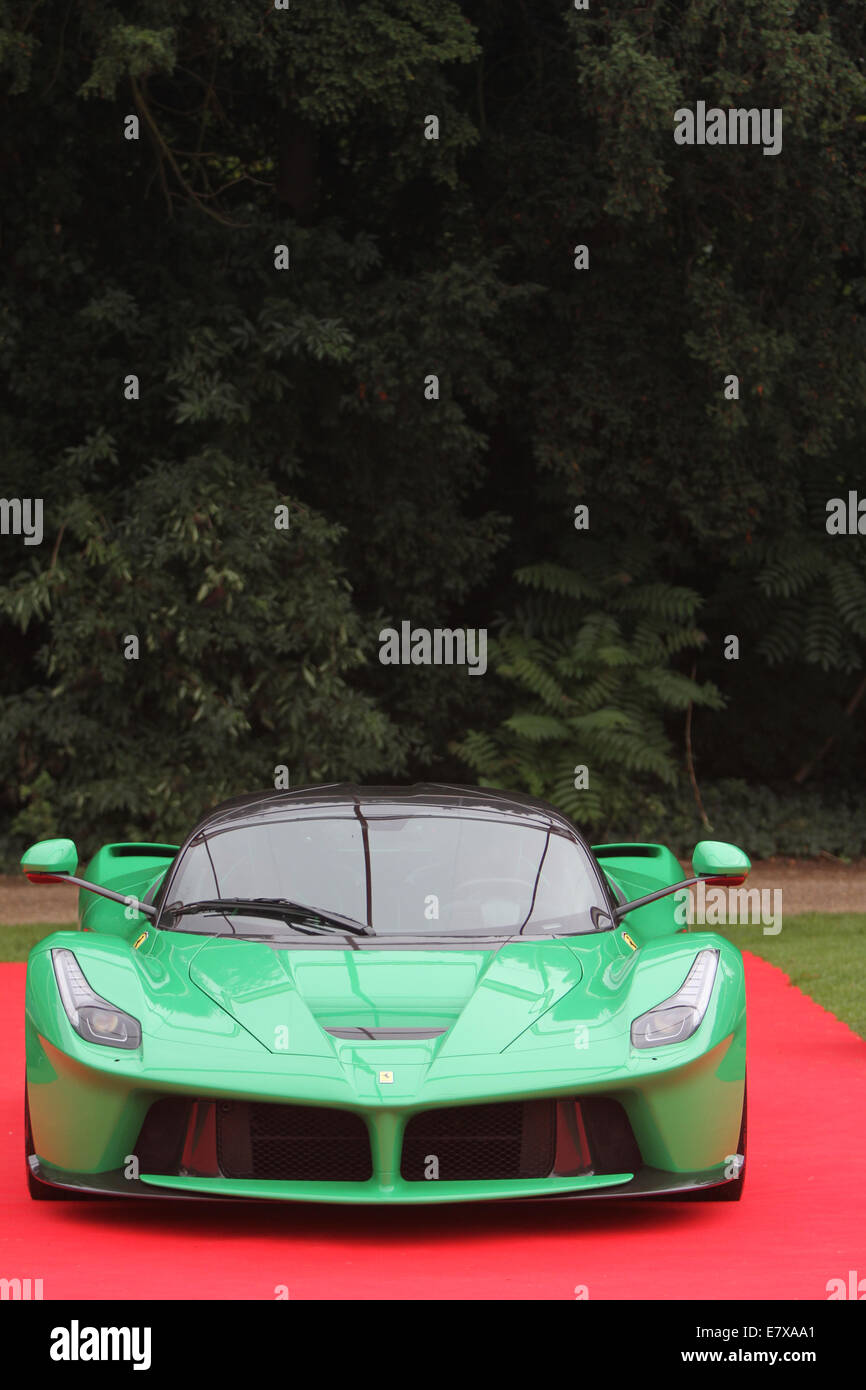 LaFerrari - Ferraris Hypercar in eine einmalige grün Stockfoto