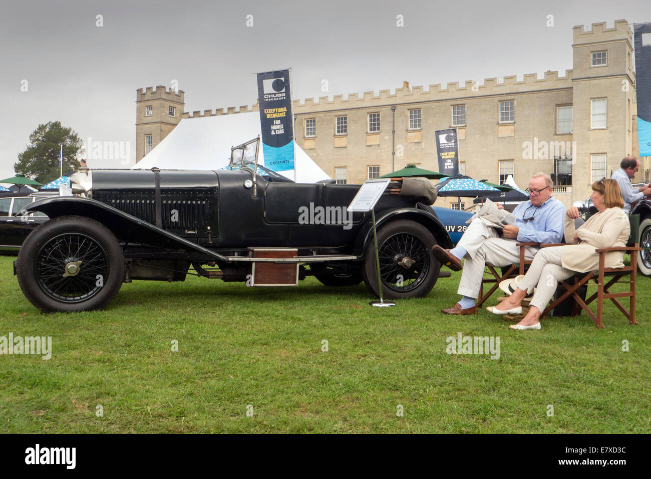 Oldtimer Bentley Besitzern im Salon Prive Auto show 2014 Stockfoto