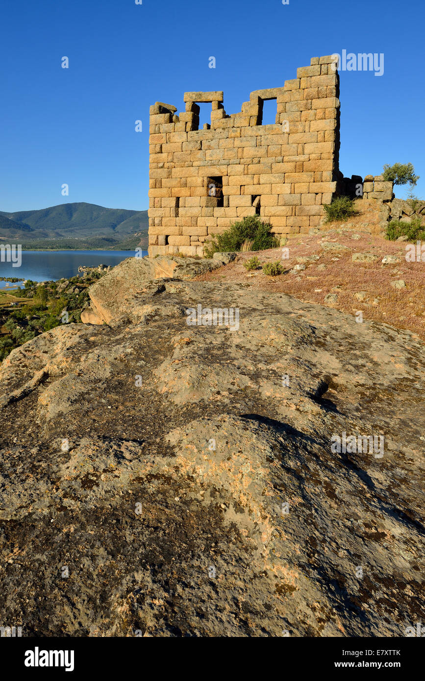 Antike Stadtmauer von Heraclea von Kapikiri, Bafa See Naturpark, Latmus, Provinz Mugla, Türkei Stockfoto