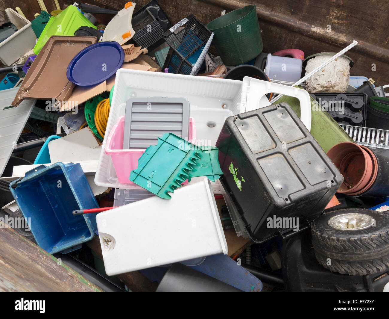 Gebietskörperschaft öffentlichen Recyclinganlage für gemischte Hartplastik, UK Stockfoto