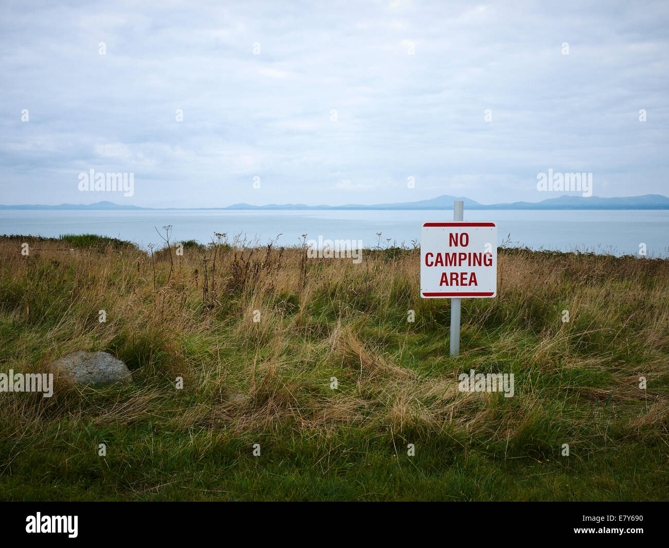 Kein camping Bereich Warnschild am Shell Island Campingplatz North Wales UK Stockfoto