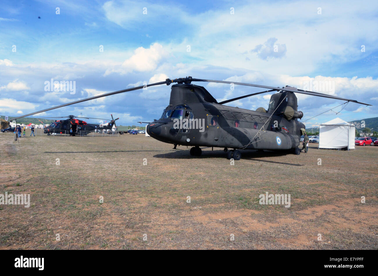 Athen, Griechenland. 26. September 2014. Ein CH47D Chinook-Militärtransporters Hellicopter Zugehörigkeit zu Hellenic Heeresflieger wurde während der Airshow ausgestellt. In der militärischen Flughafen Tatoi fand Athen fliegen Woche Airshow. Bildnachweis: George Panagakis/Pacific Press/Alamy Live-Nachrichten Stockfoto