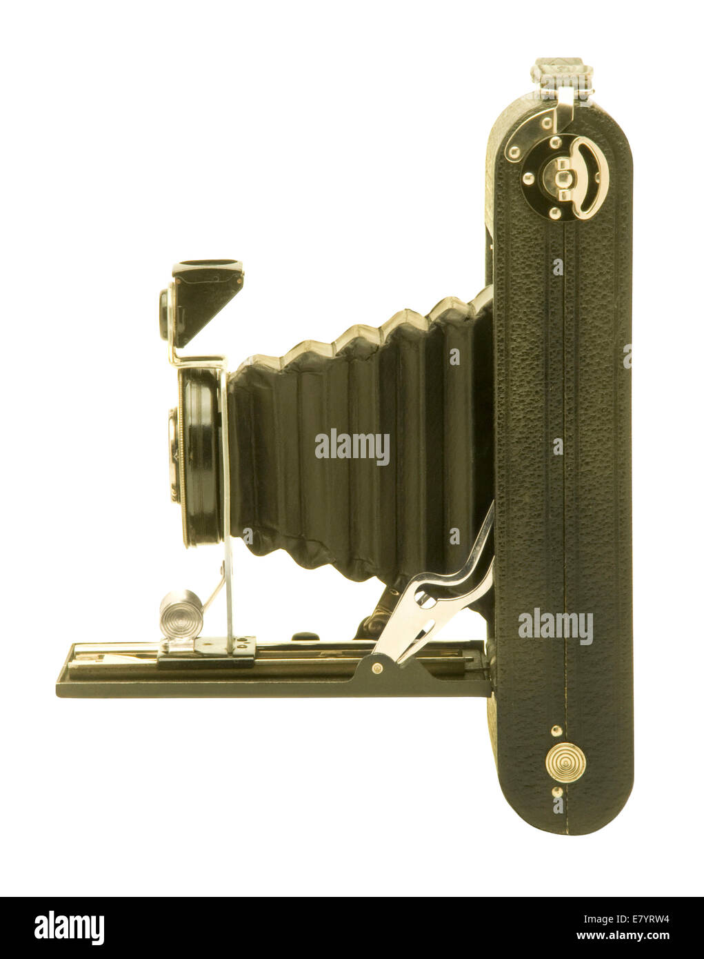 Vintage Agfa Ansco Falten Bälge Filmkamera im Profil vor weißem Hintergrund. Keine Logos sichtbar zu Markenzeichen verletzen Stockfoto