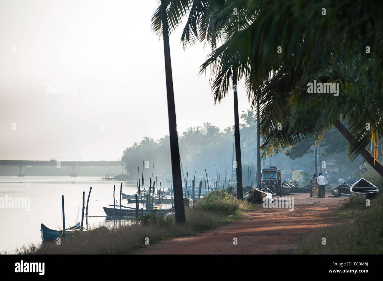 Früh morgens, Sonnenaufgang in der Nähe von Karwar, Karnataka, Stockfoto