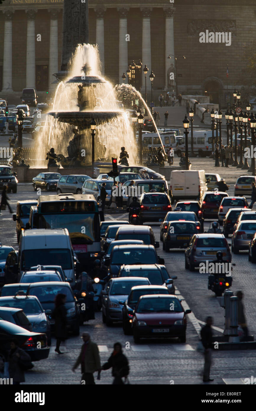 Frankreich, Paris, Place De La Concorde während der Rush hour Stockfoto