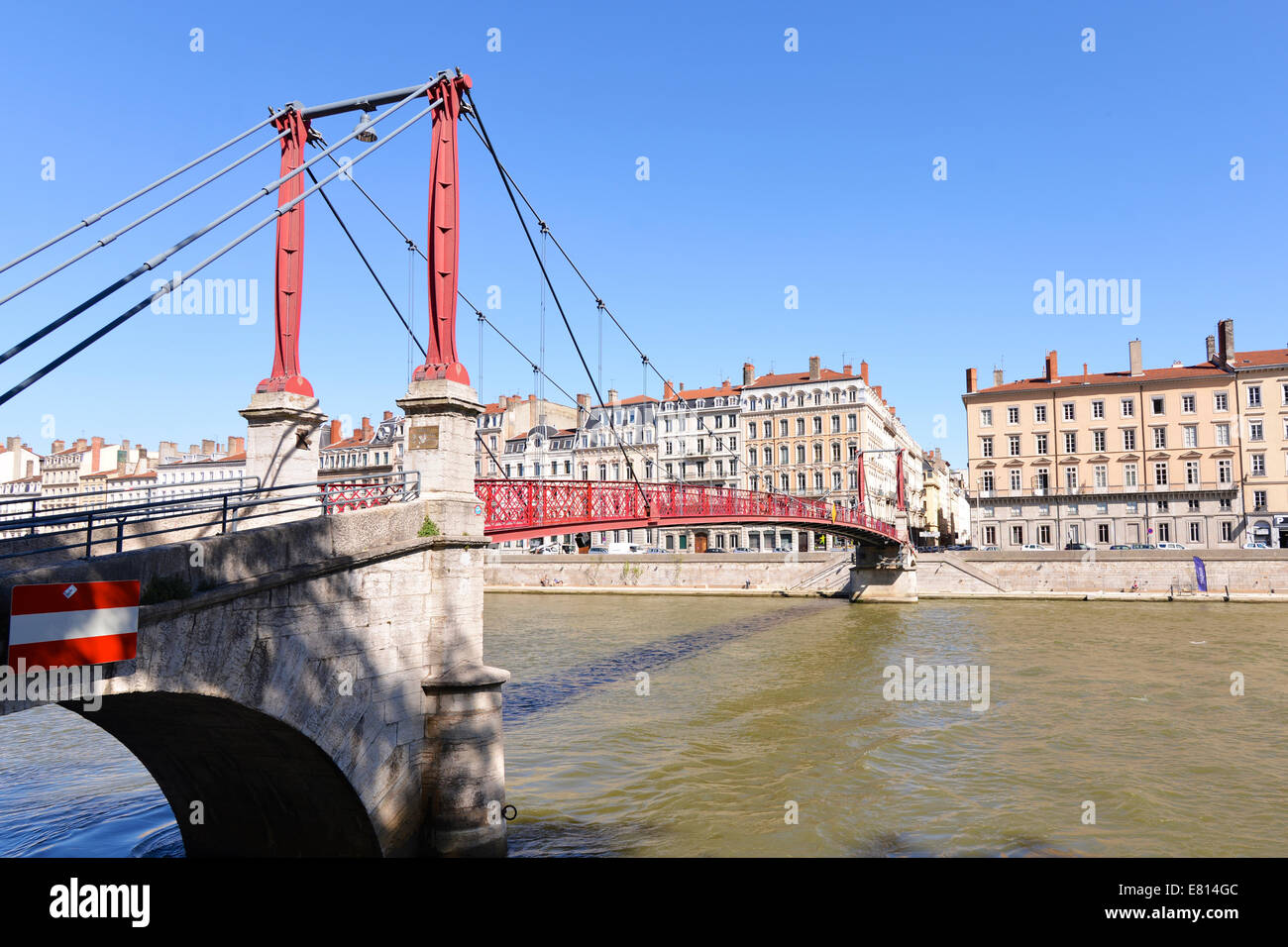 Fußgänger Brücke über die Rhône in Lyon, Frankreich Stockfoto