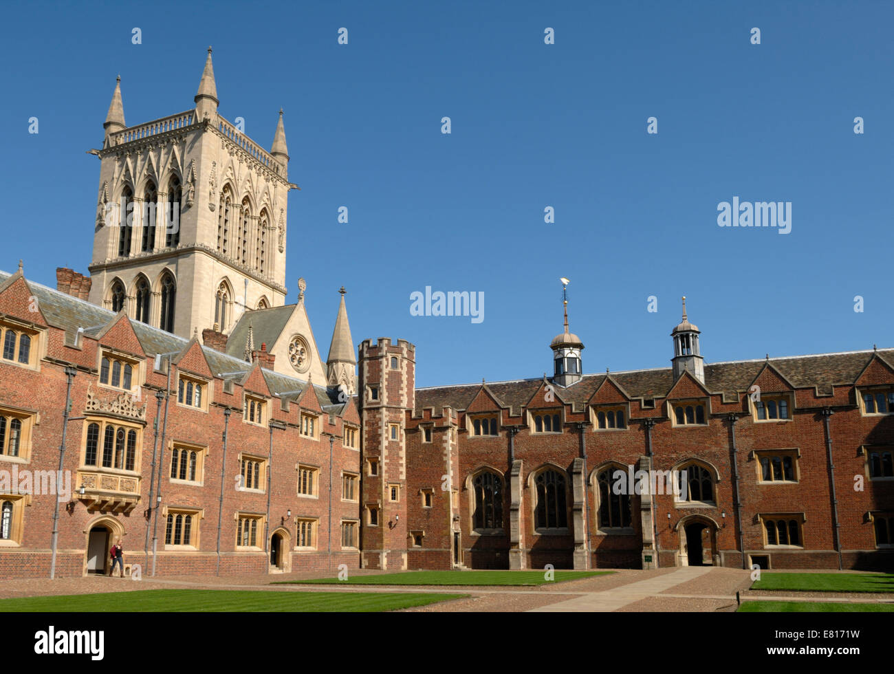 Der zweite Hof und Kapelle St. Johns College Cambridge, England Stockfoto