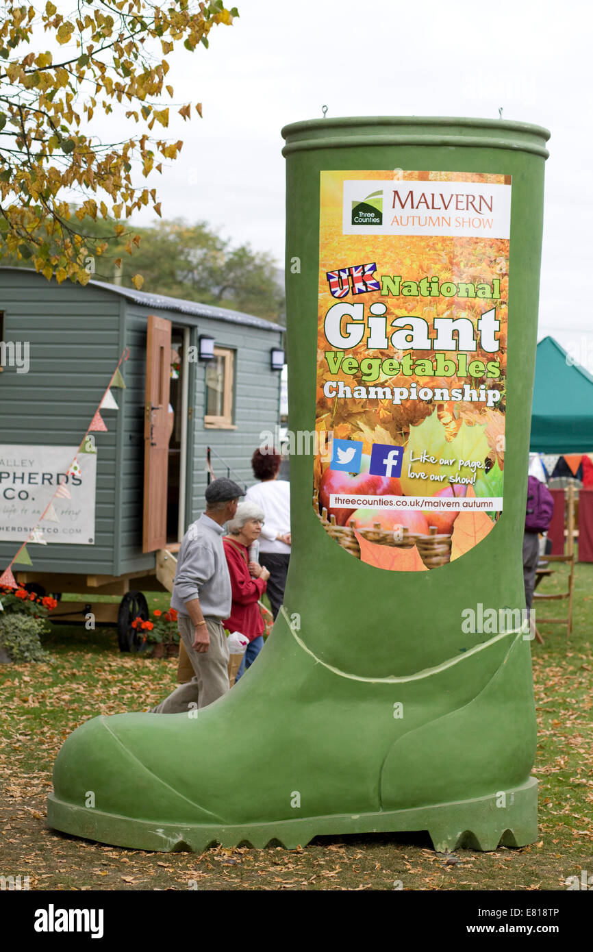 Riesigen Wellington Boot Werbung der nationalen Riesen Gemüse-Meisterschaft Stockfoto