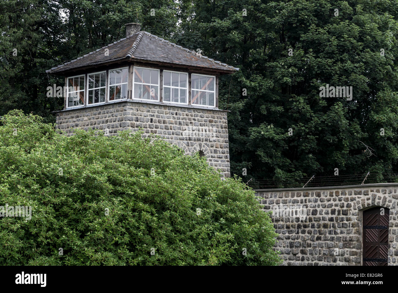 Österreich, KZ Mauthausen, Wachturm Stockfoto