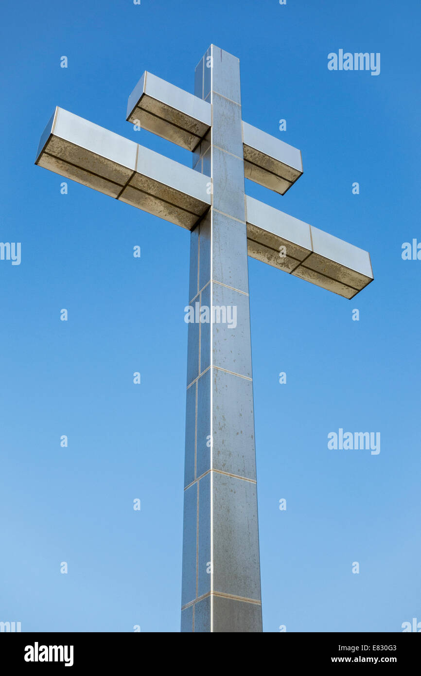 Croix de Lothringer Kreuz am Juno Beach, erinnert an die Rückkehr von
