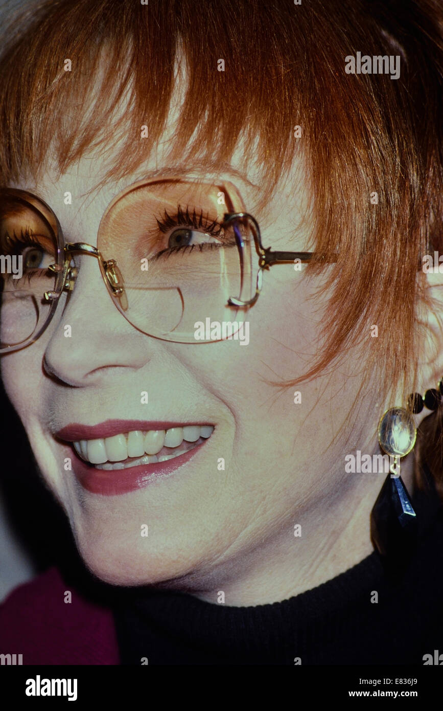 Die amerikanische Schauspielerin Shirley MacLaine. Ca. 80er Stockfoto