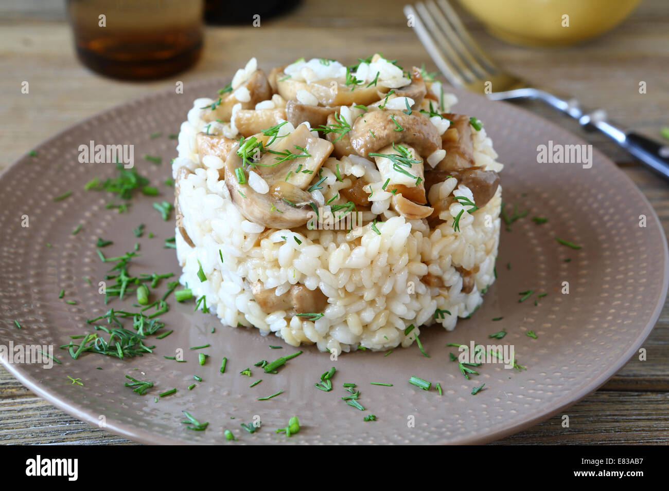 Reis mit Pilzen, Essen Nahaufnahme Stockfoto