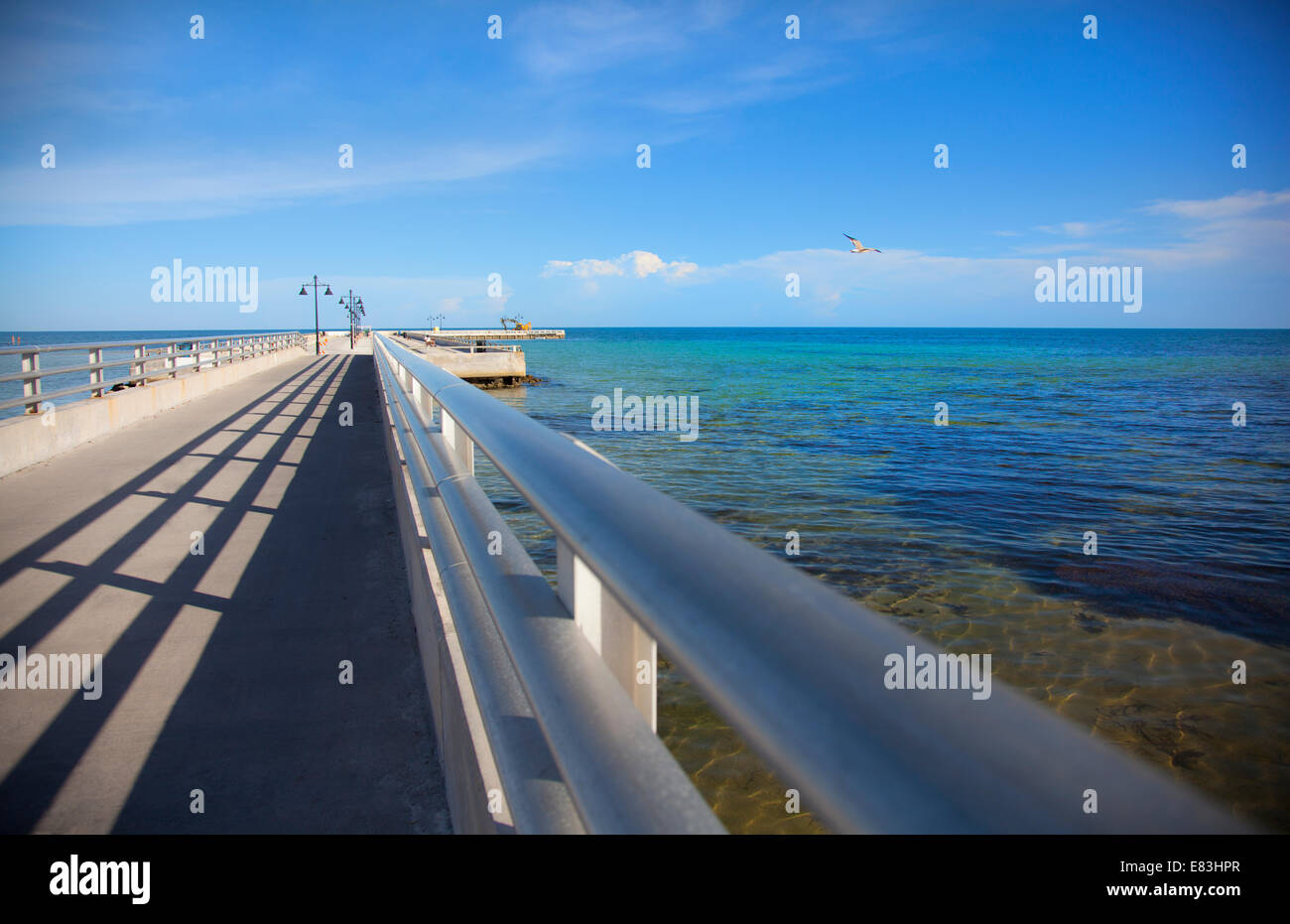 Pier am Atlantik in Key West Florida Keys Stockfoto