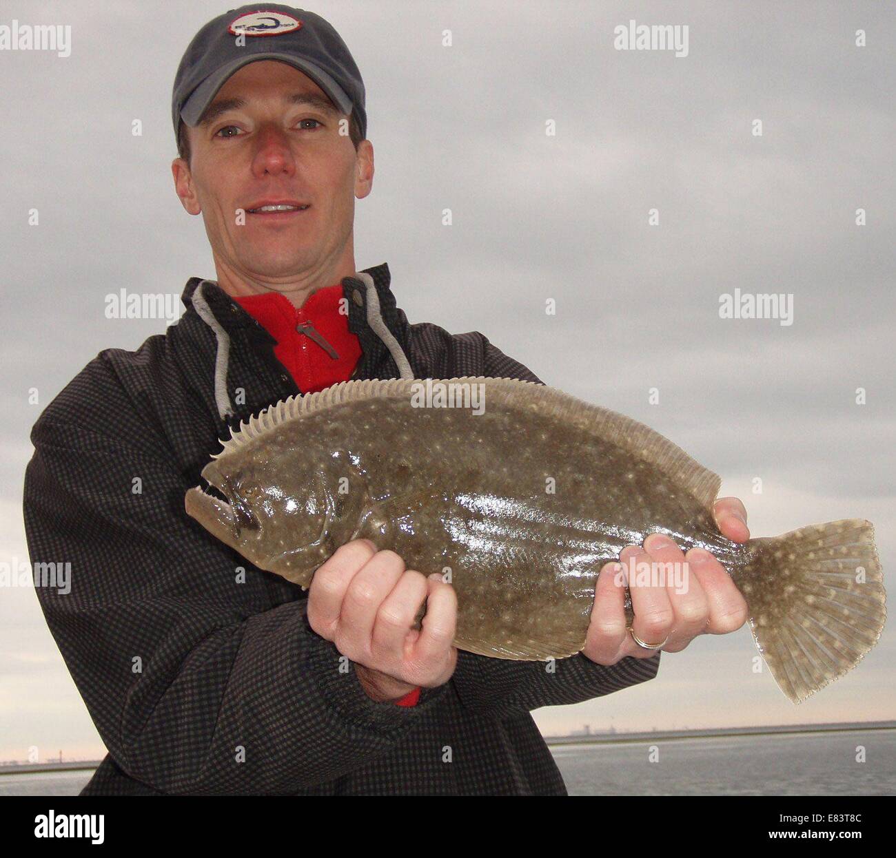 Sept. 29, 2014 - unbekannt - Brian Weible von Safety Harbor fing dieses Golf-Flunder 15. April 2008 mit einem live Garnelen Pinellas Zeitpunkt. Foto von Rick Frazier. (Kredit-Bild: © St. Petersburg Times / ZUMA Wire) Stockfoto