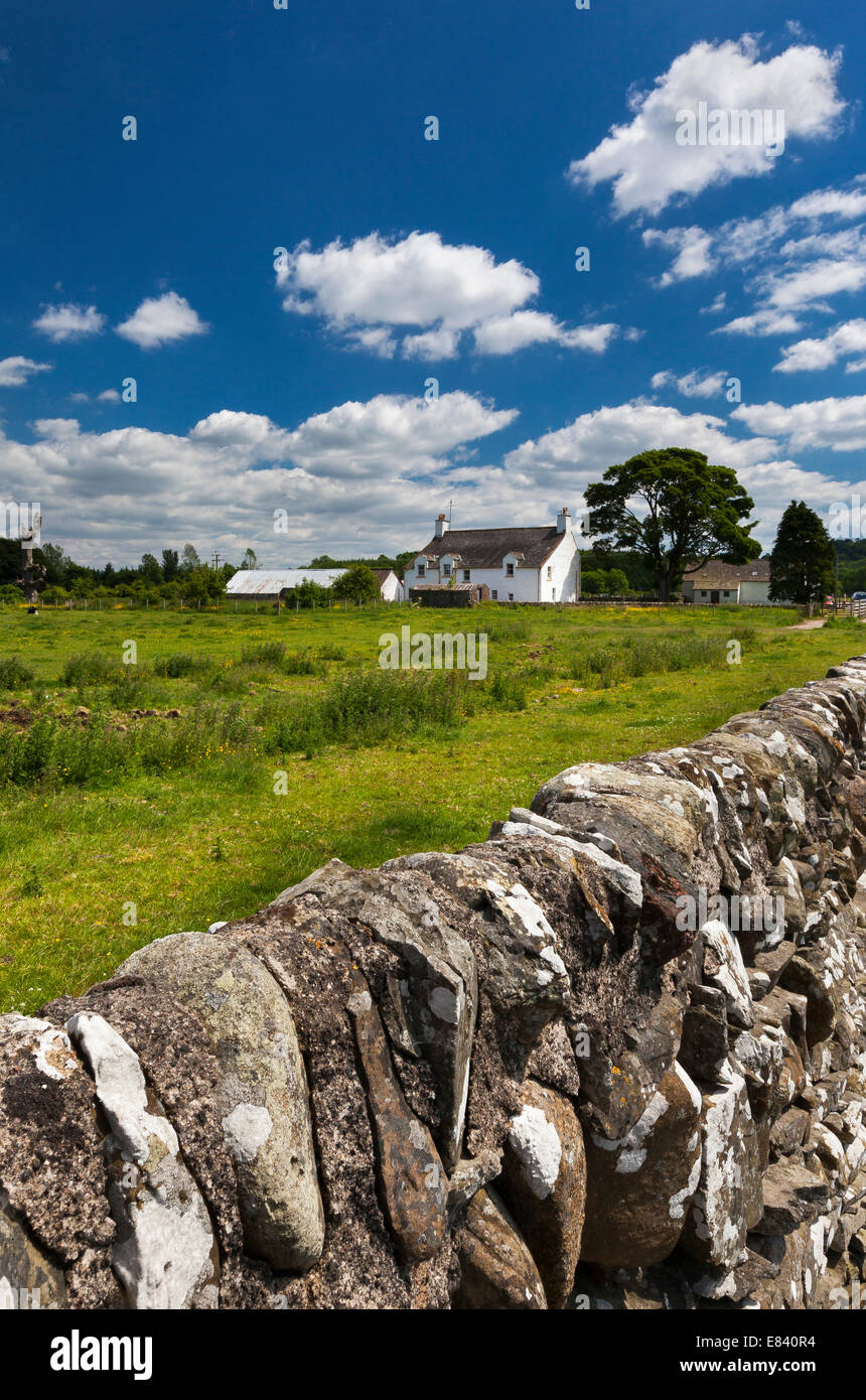 Bauernhaus mit einer Steinmauer, Castle Douglas, Dumfries and Galloway, Schottland, Vereinigtes Königreich Stockfoto