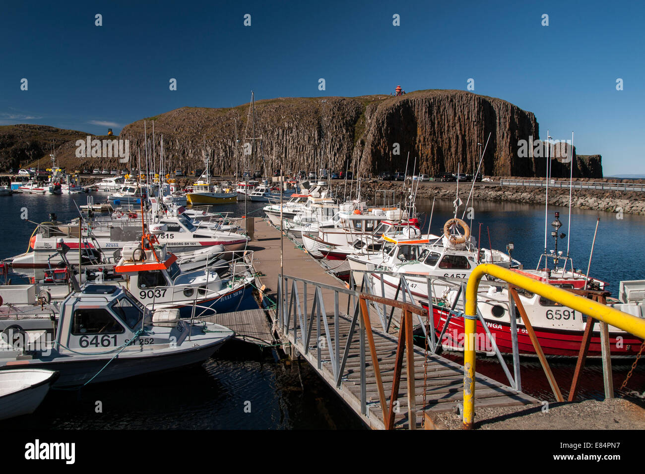 Dorf und Hafen Stykkishólmur. Vesturland Region. Snafellsnes Halbinsel, Island, Europa Stockfoto
