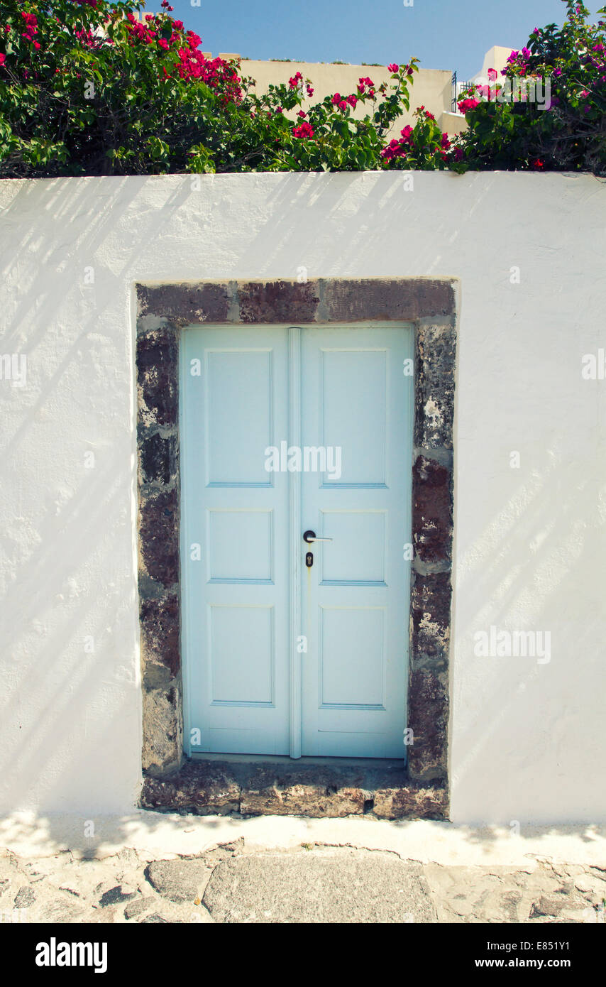 Traditionelle blaue Tür Stockfoto