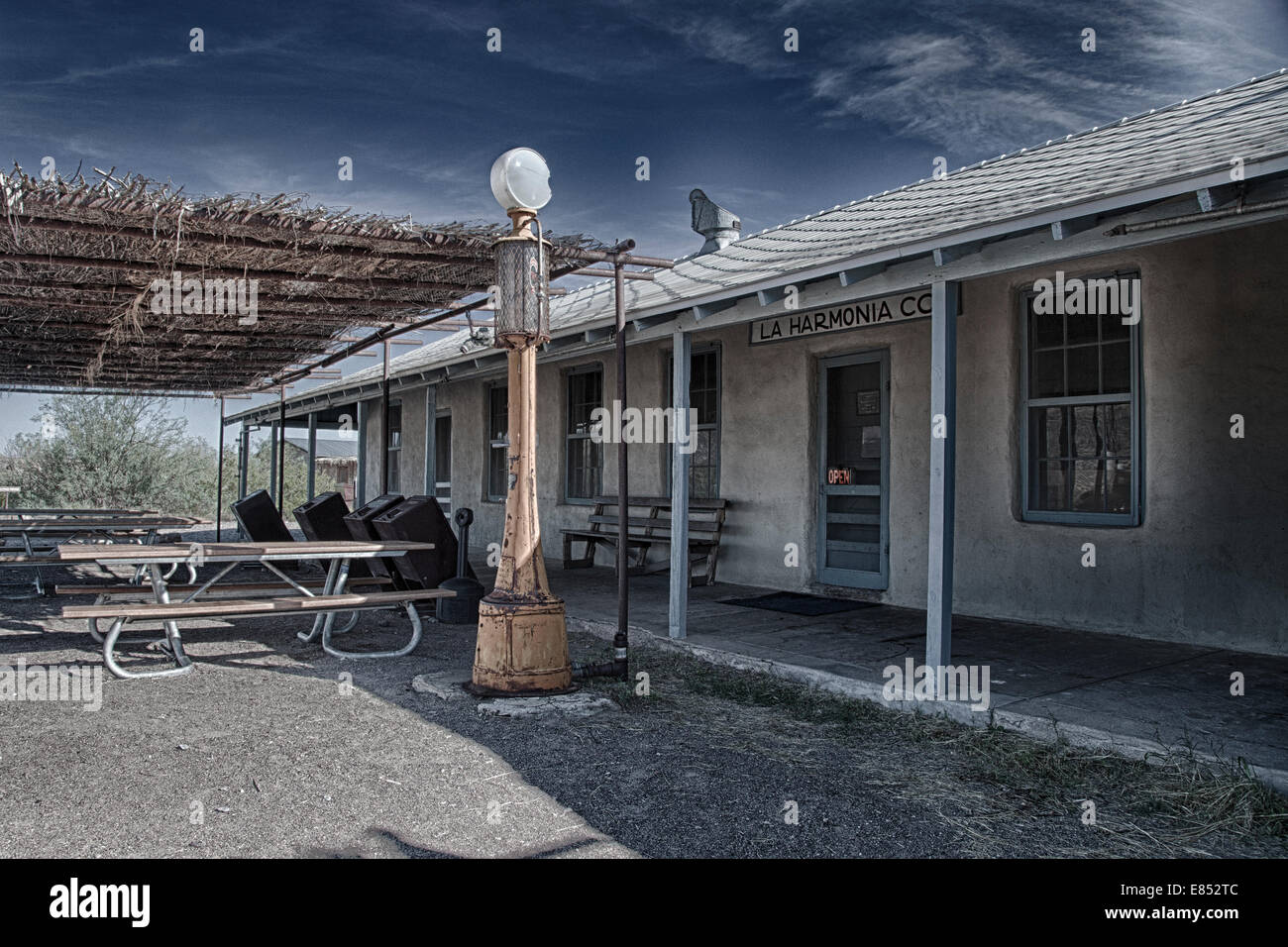 Bei Castolon Historic District in Big Bend Nationalpark lagern HDR La Harmonia. Stockfoto