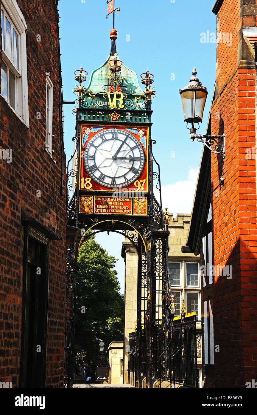 Eastgate Clock errichtet im Jahr 1899, das Diamant-Jubiläum von Königin Victoria im Jahre 1897, Chester, Cheshire, England zu feiern, Stockfoto