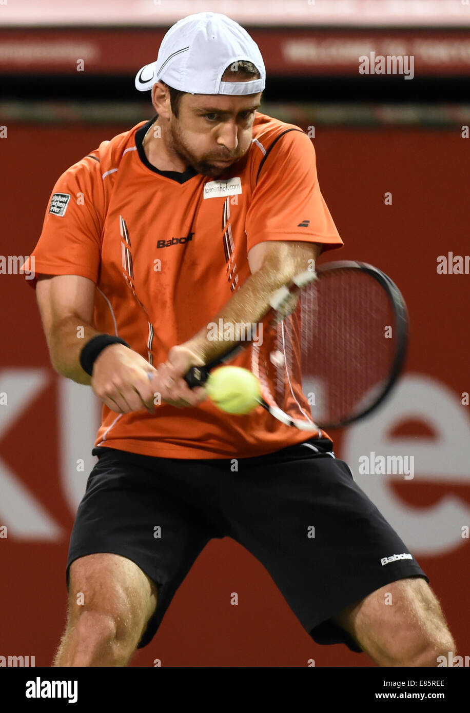 Tokio, Japan. 1. Oktober 2014. Benjamin Becker Deutschland trifft eine Rückkehr in die zweite Vorrundenspiel am Rakuten Japan Open Tennis Championships 2014 gegen Tatsuma Ito von Japan in Tokio, Japan, 1. Oktober 2014. Bildnachweis: Stringer/Xinhua/Alamy Live-Nachrichten Stockfoto