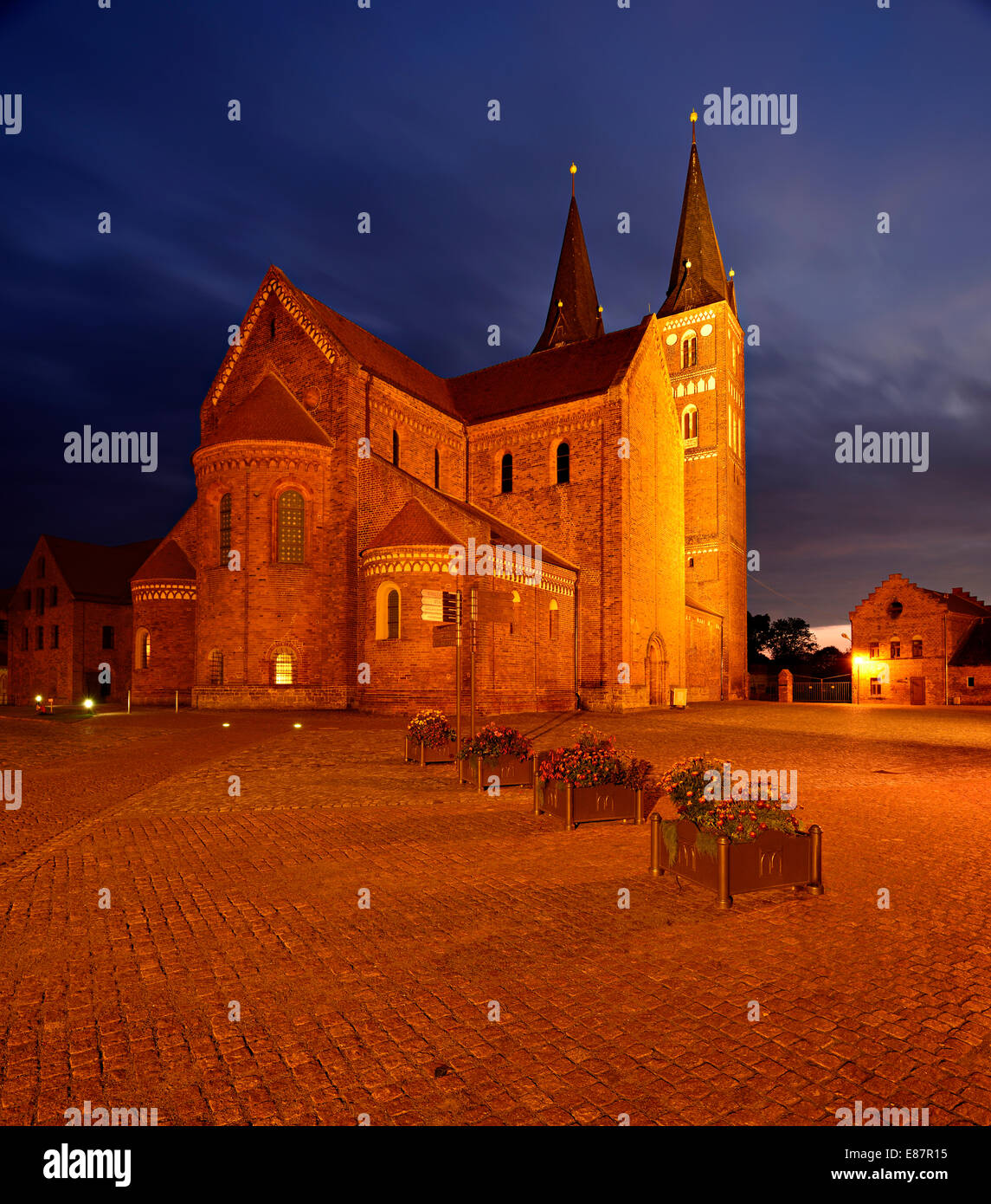 Kloster Jerichow, die älteste Backsteinkirche im nördlichen Deutschland, Jerichow, Sachsen-Anhalt, Deutschland Stockfoto