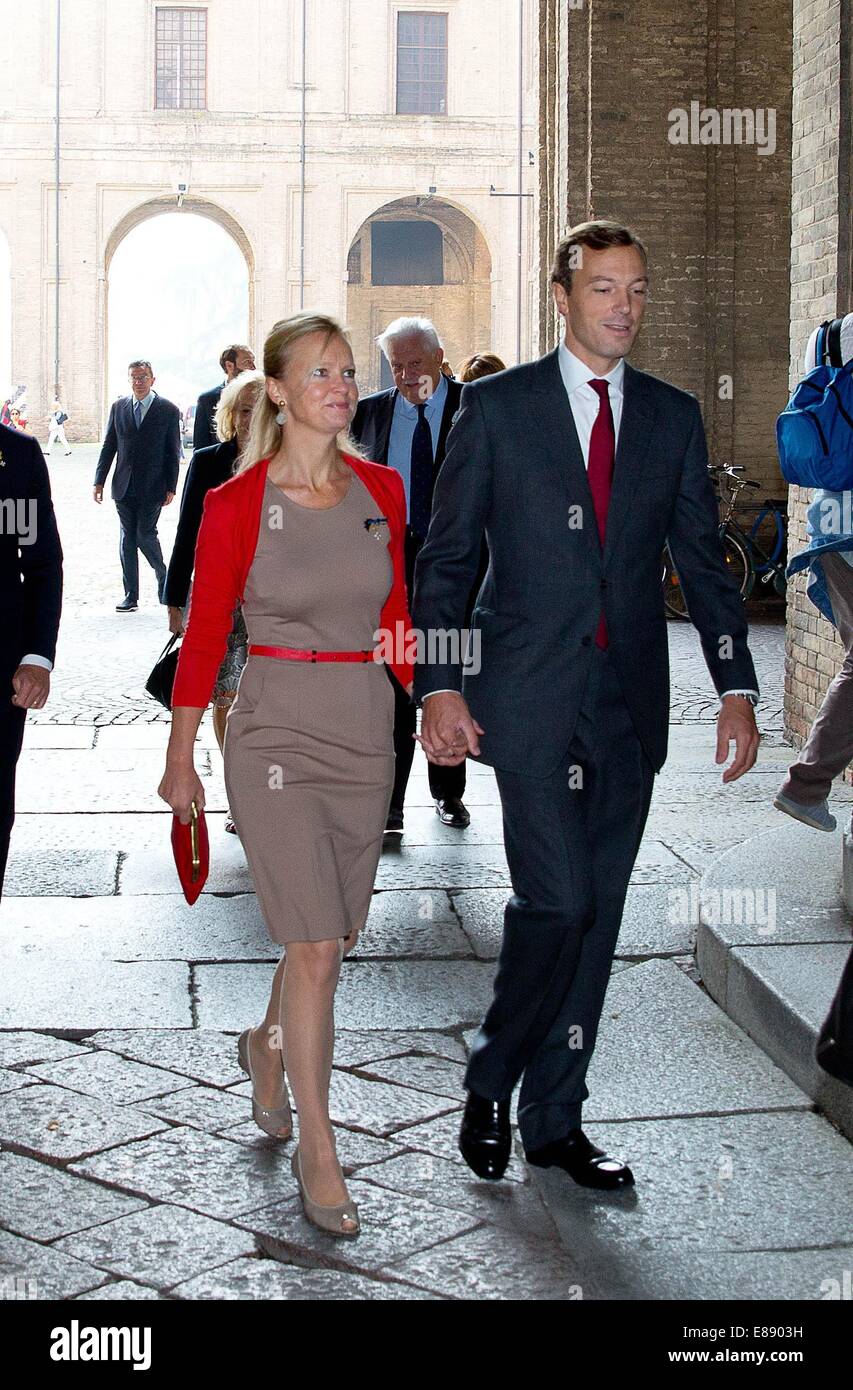 Parma, Italien. 27. Sep, 2014. Prinzessin Carolina von Bourbon-Parma und Albert Brenninkmeijer kommen für die Präsentation des Buches "Les Bourbon Parme, Une Famille Engagée Dans l ' Histoire" in der Biblioteca Palatina in Parma, Italien, 27. September 2014. Foto: Albert Nieboer/Niederlande, kein Draht-SERVICE/Dpa/Alamy Live News Stockfoto