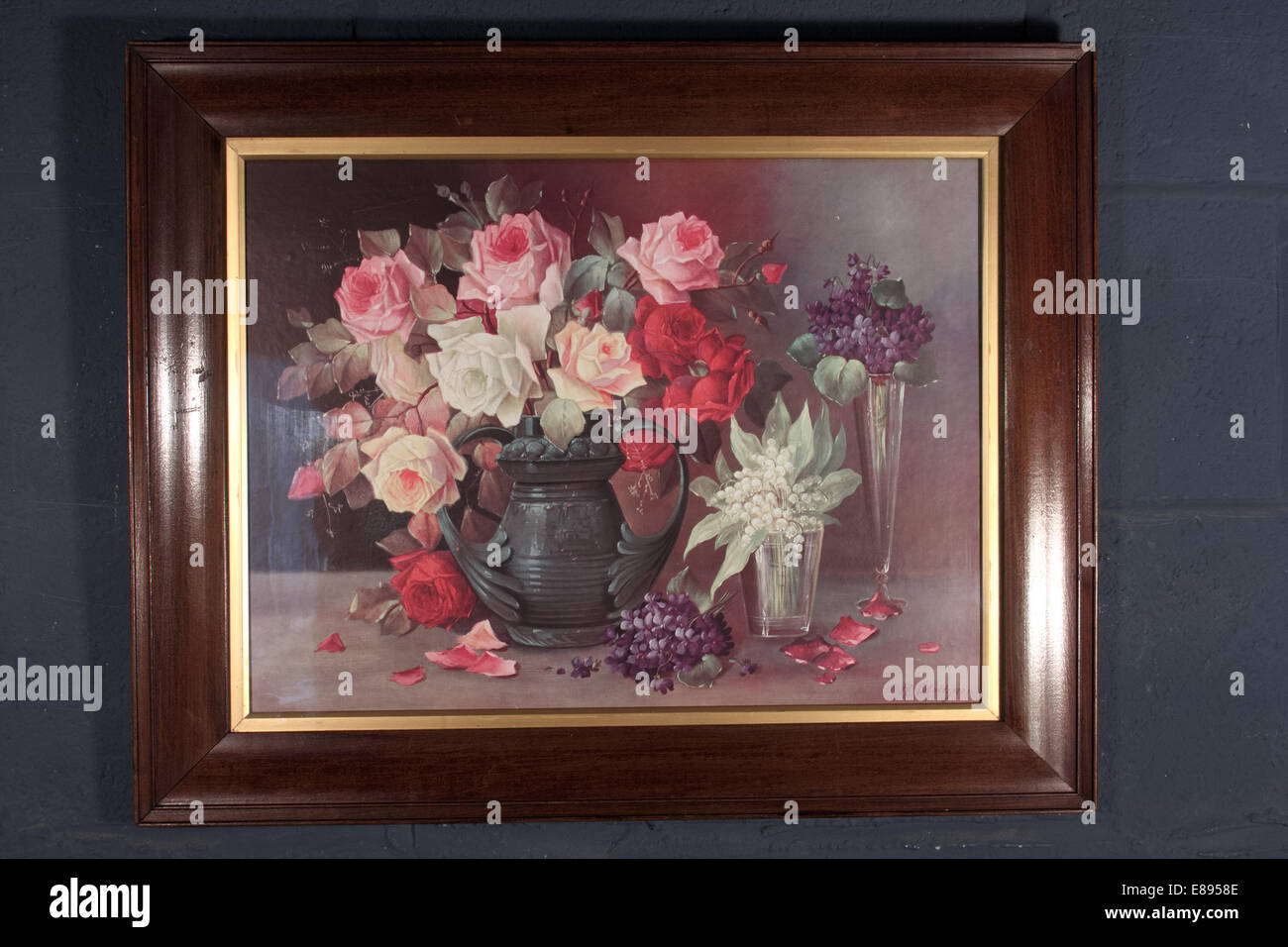 Floral print in Goldrahmen Ölgemälde Stockfoto