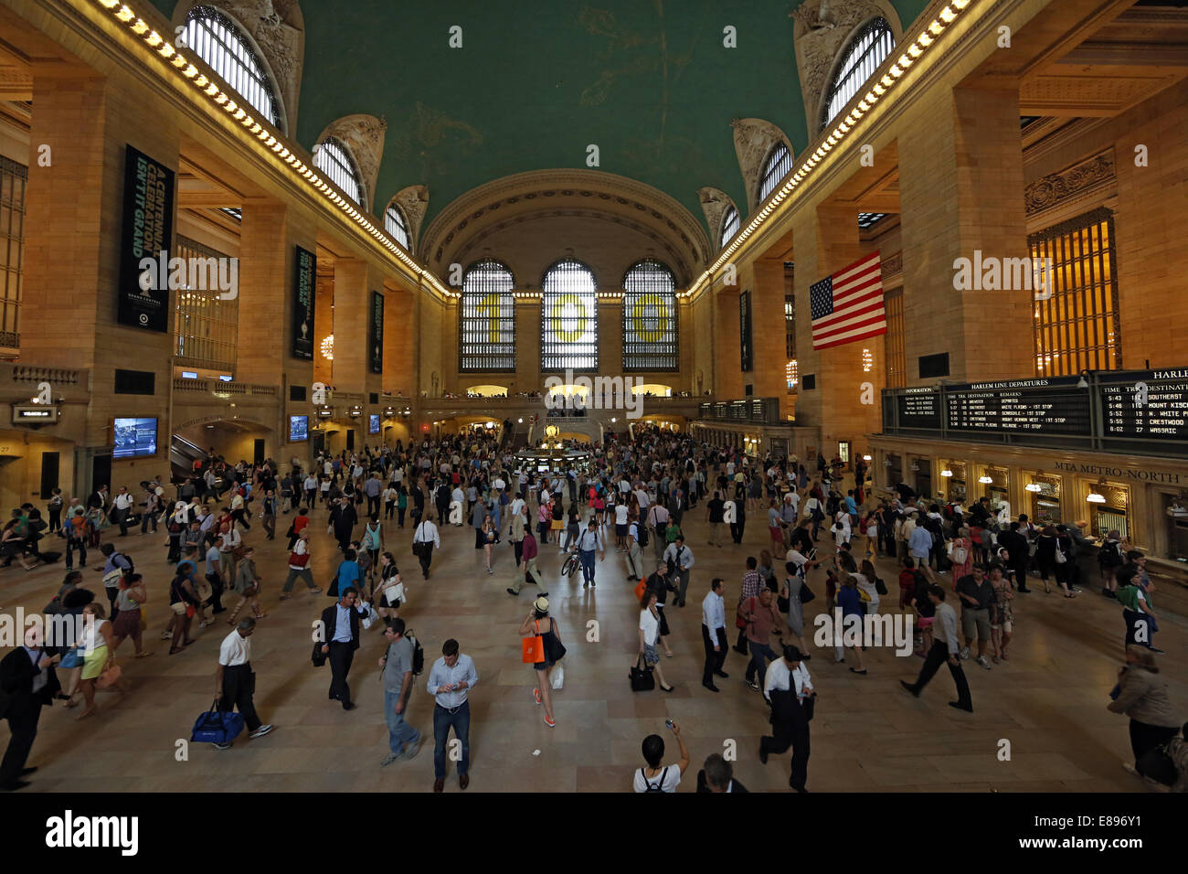 New York City, Vereinigte Staaten, Menschen in der Grand Central concourse Stockfoto