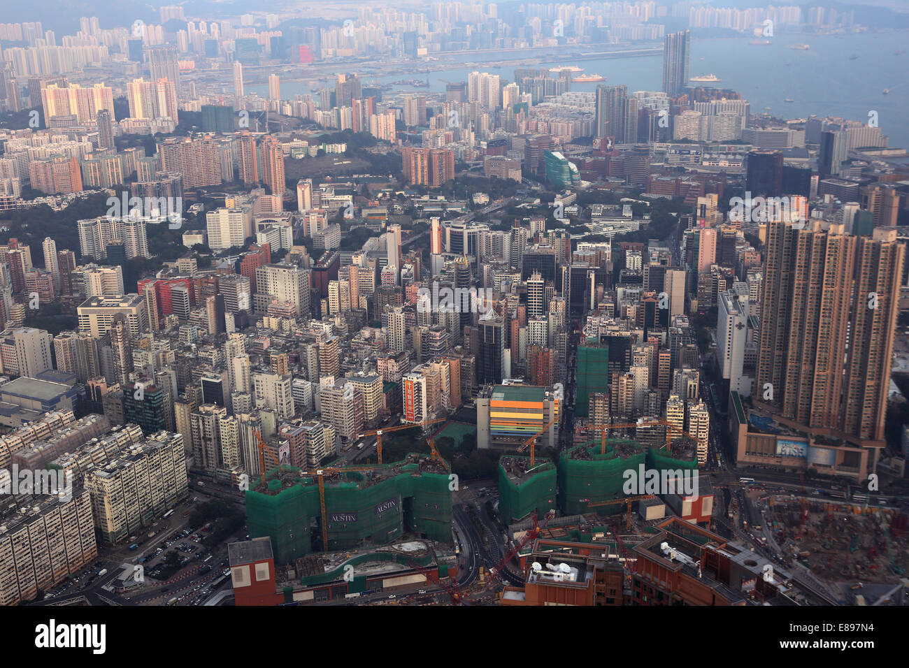 Hong Kong, China, mit Blick auf die Kowloon-Viertel Stockfoto