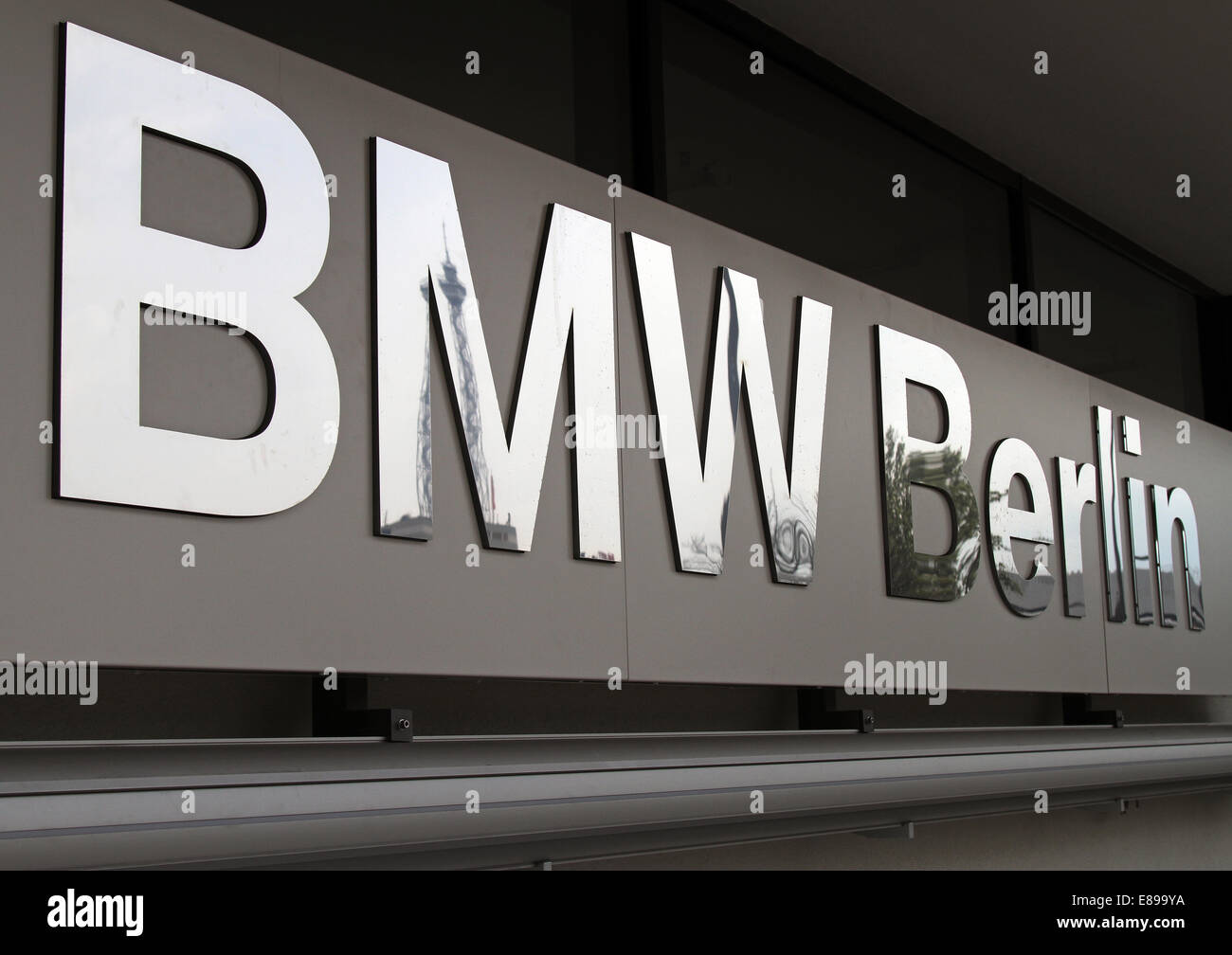Berlin, Deutschland, schreiben die BMW Niederlassung in Berlin Stockfoto