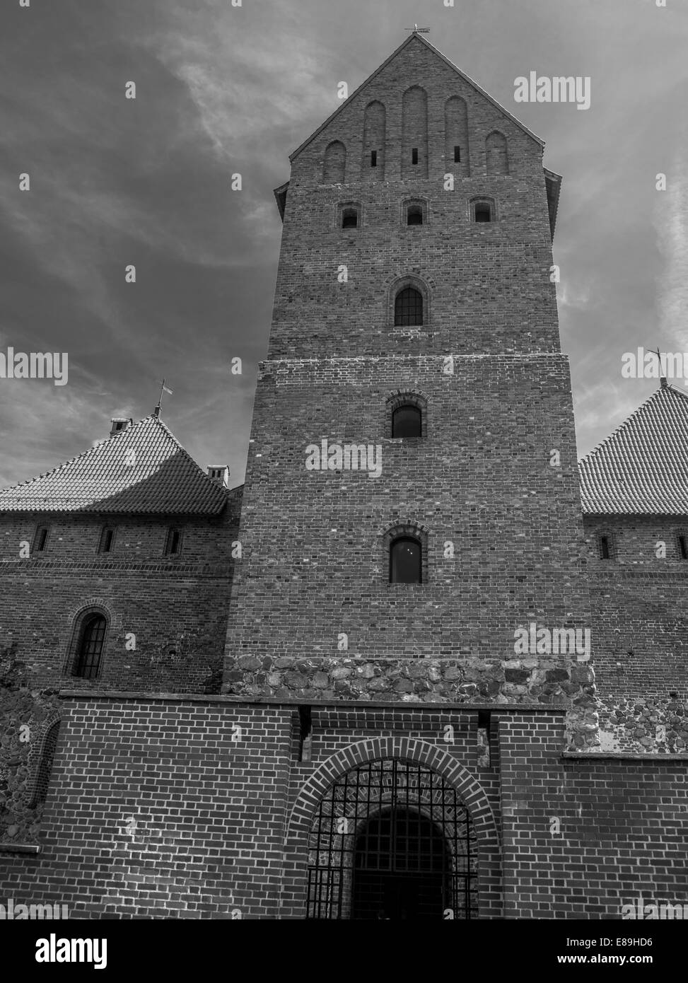 Blick auf den Hauptturm, Trakai Burg, einer der berühmtesten historischen Wahrzeichen Litauens. Trakų Istorinis Nacionalinis parkas Stockfoto