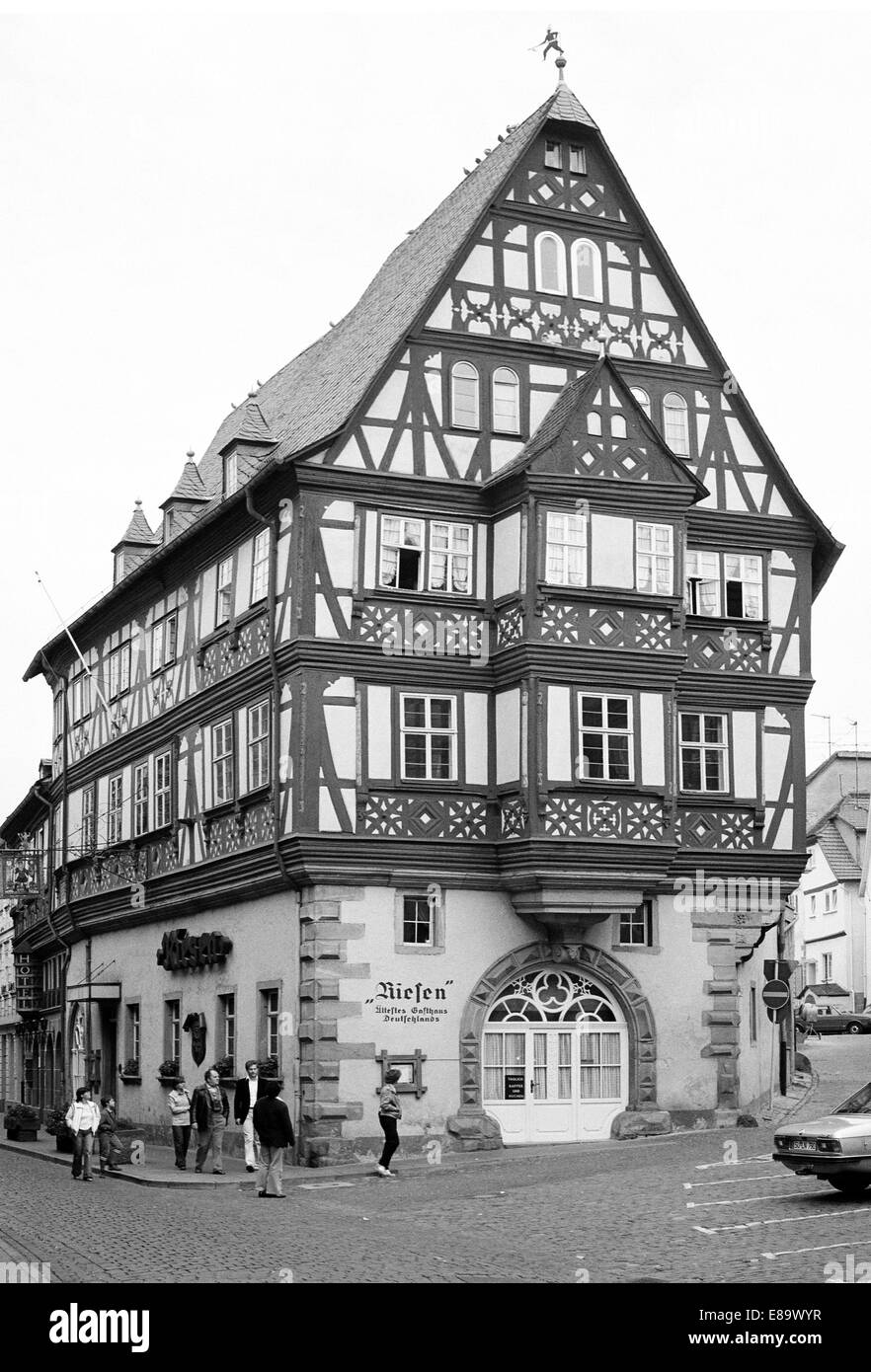 Siebziger Jahre, Fachwerkhaus, Renaissance Hotel Zum Riesen in Miltenberg, Main, Unterfranken, Bayern Stockfoto