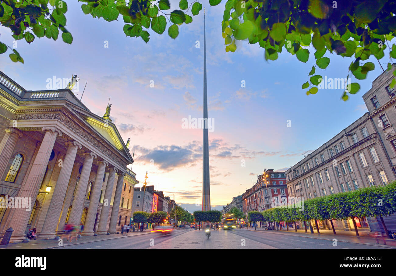 Dublin Spire in Dublin Stadt bei Sonnenuntergang Stockfoto